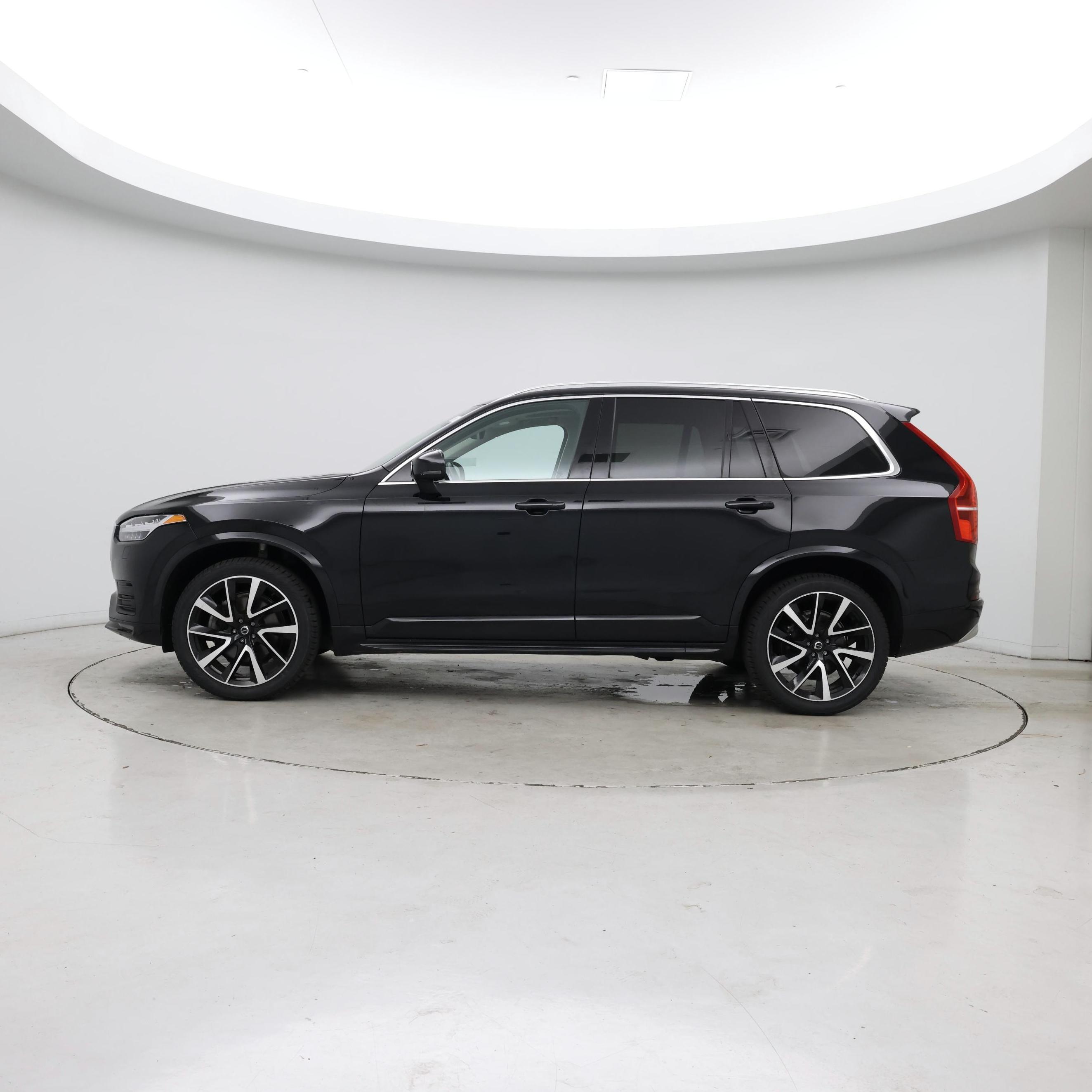 Thumbnail: 2022 Volvo XC90 - 3