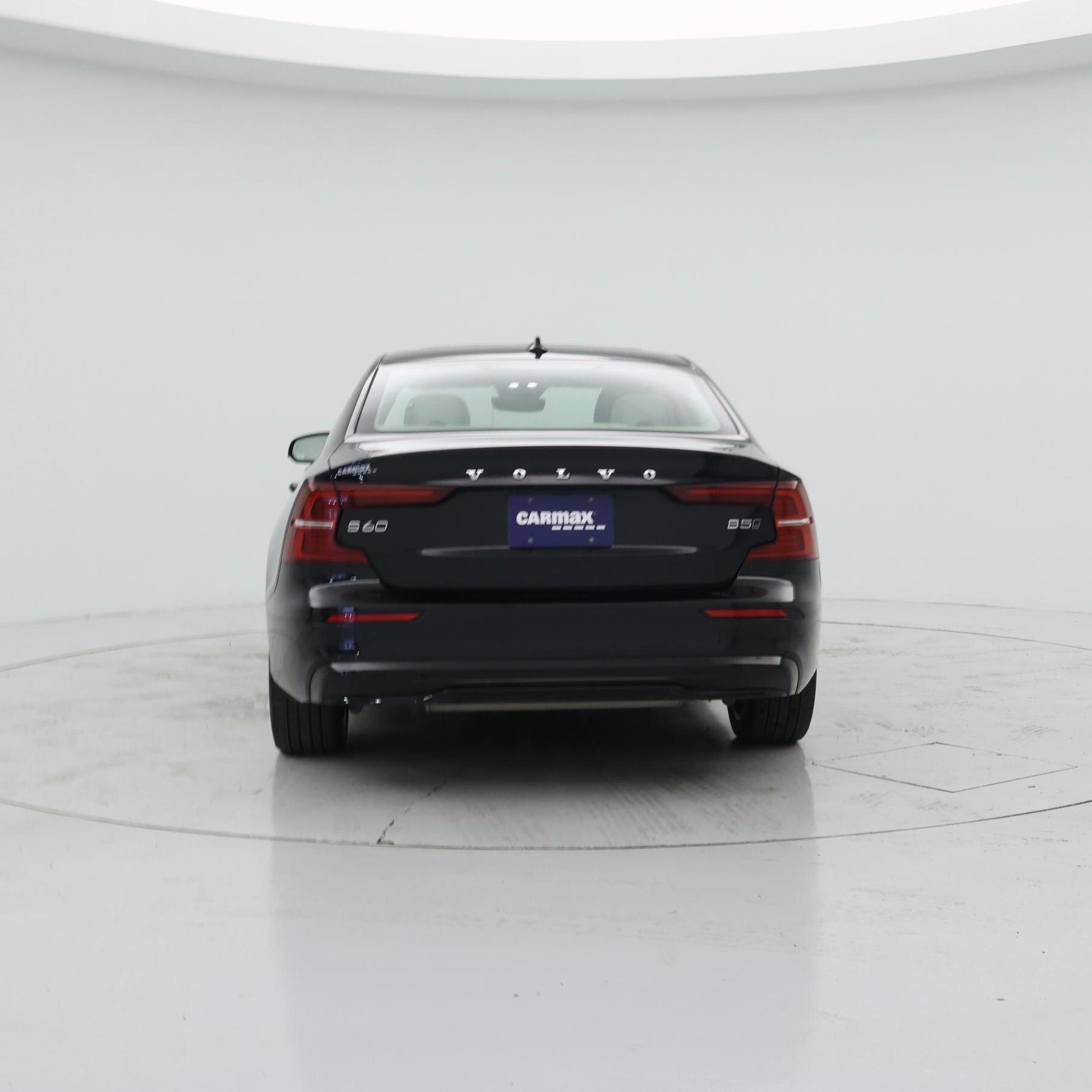 Thumbnail: 2025 Volvo S60 - 6