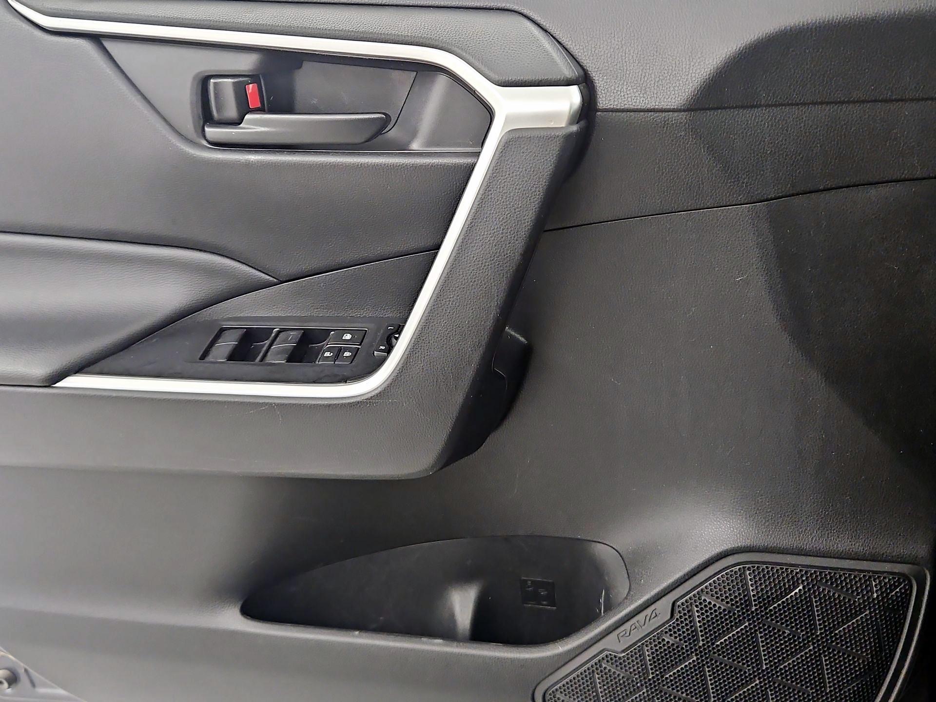 Thumbnail: 2023 Toyota RAV4 - 12