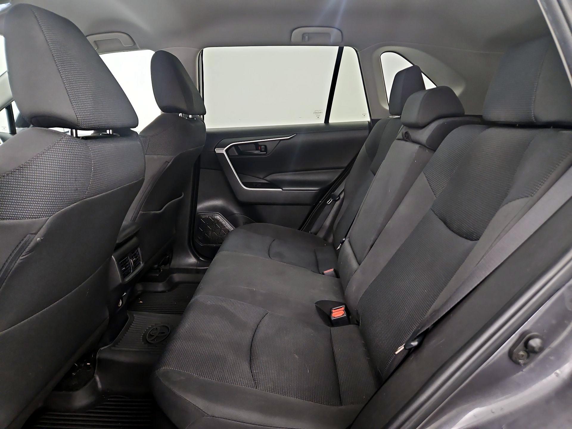 Thumbnail: 2023 Toyota RAV4 - 19