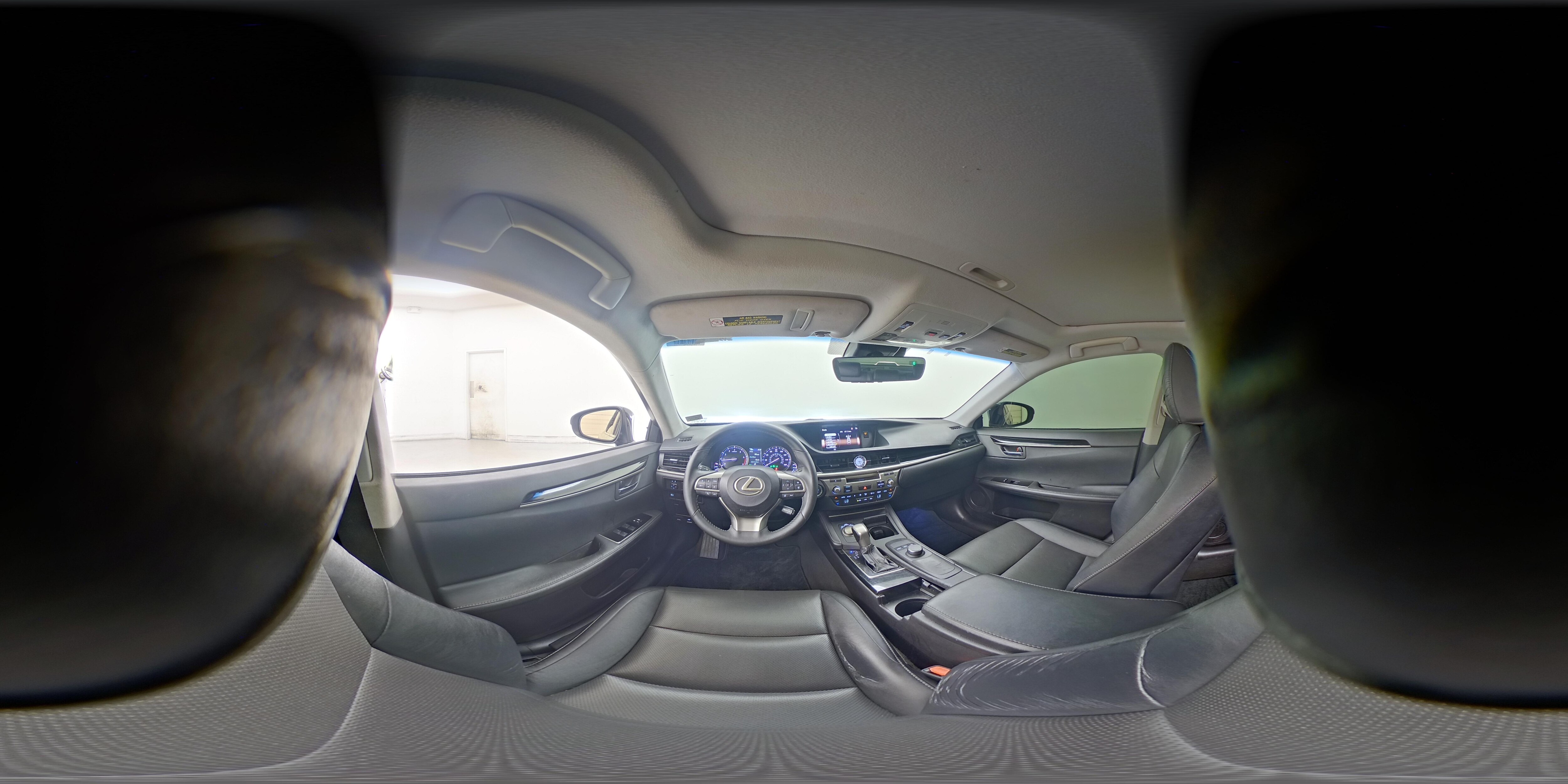 2017 Lexus ES 350 - Photo 27