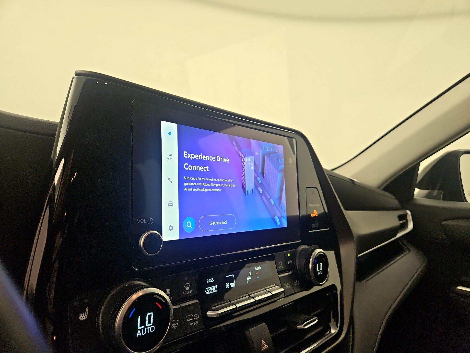 Thumbnail: 2023 Toyota Highlander - 14