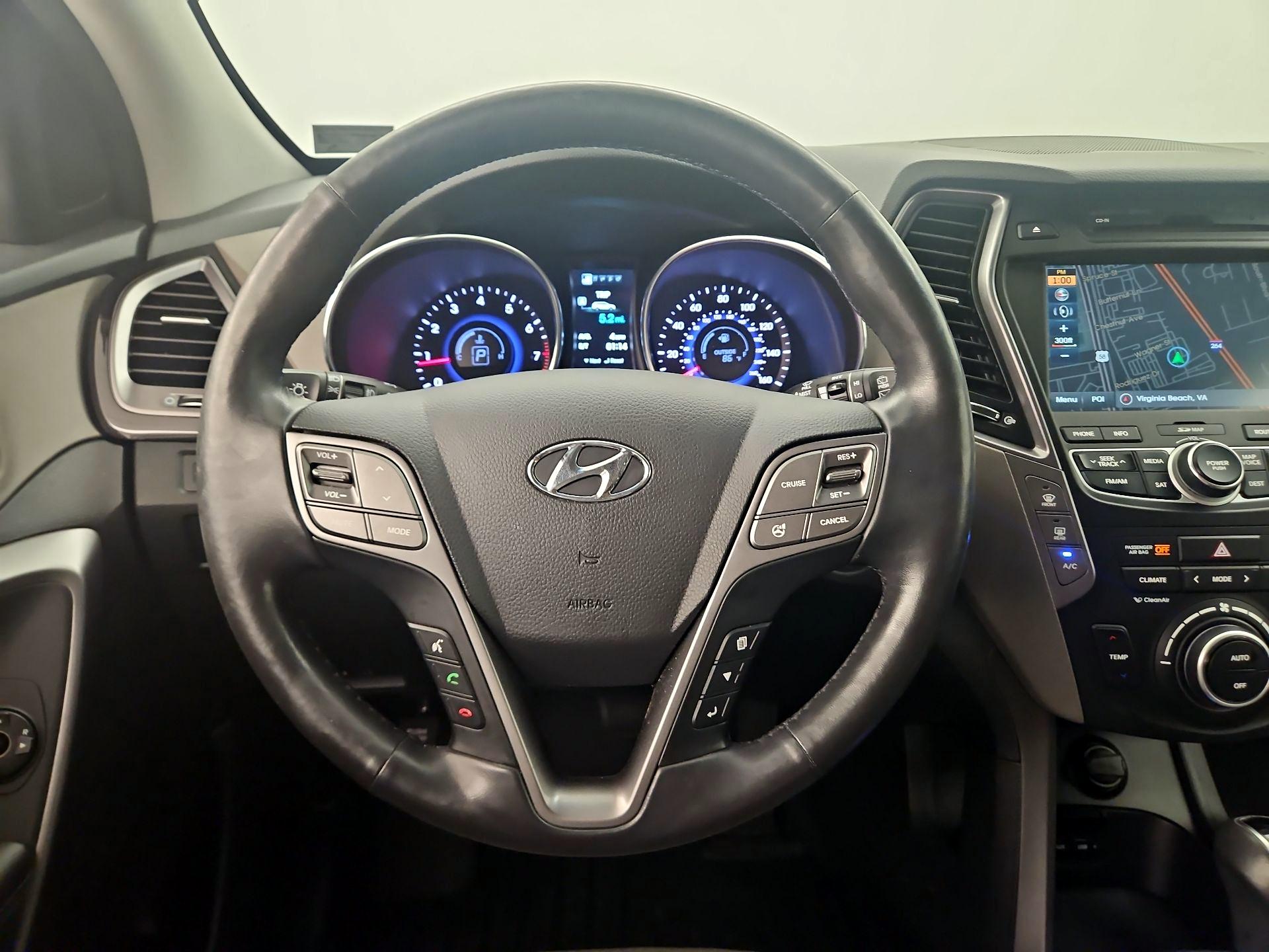 Thumbnail: 2014 Hyundai Santa Fe - 10