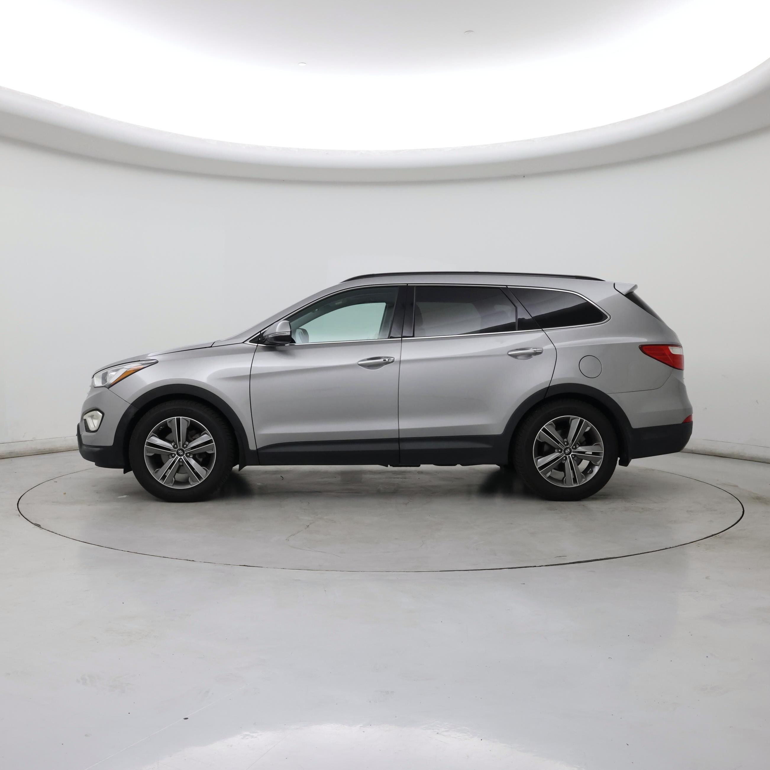 Thumbnail: 2014 Hyundai Santa Fe - 3