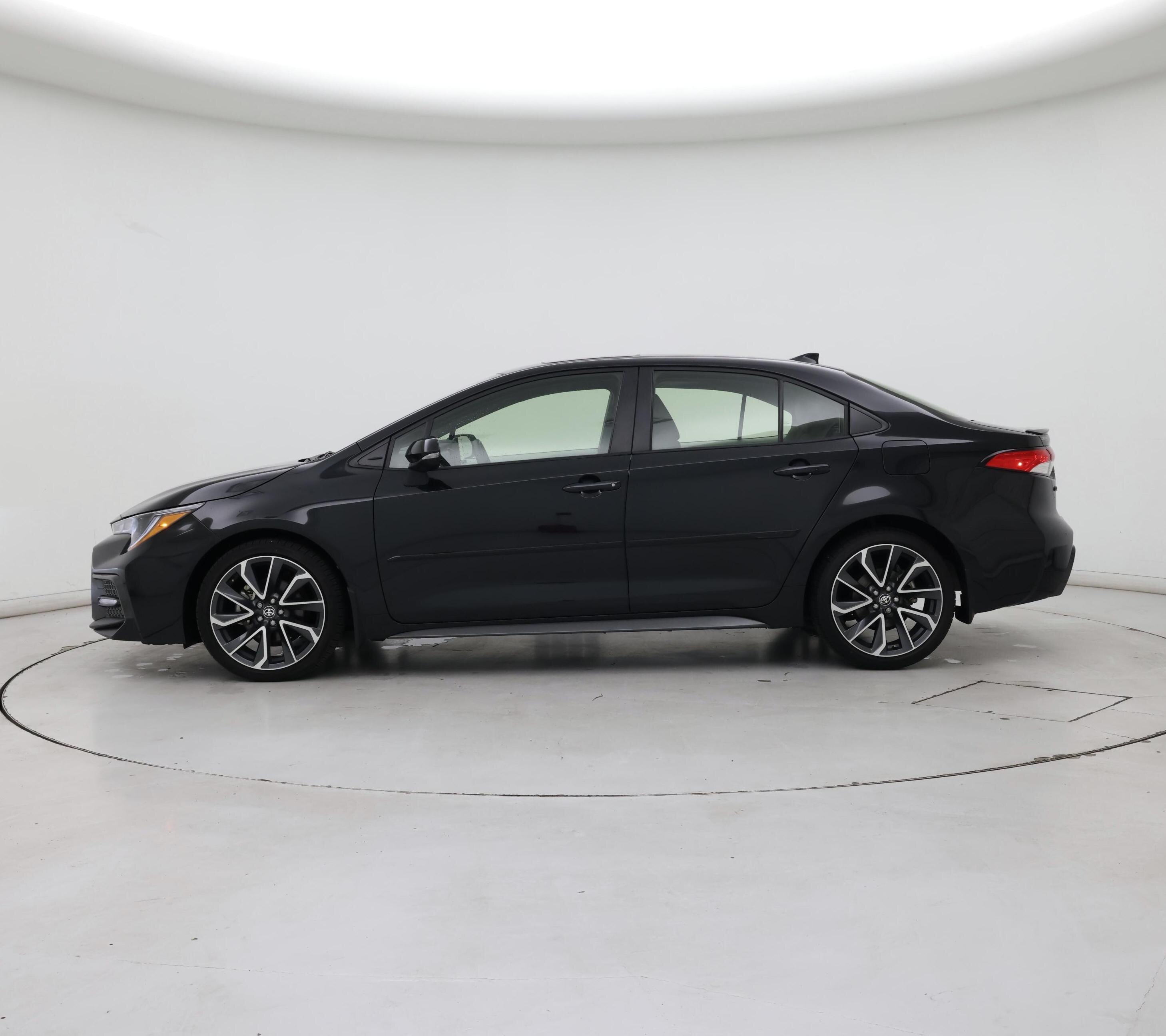 Thumbnail: 2022 Toyota Corolla - 3