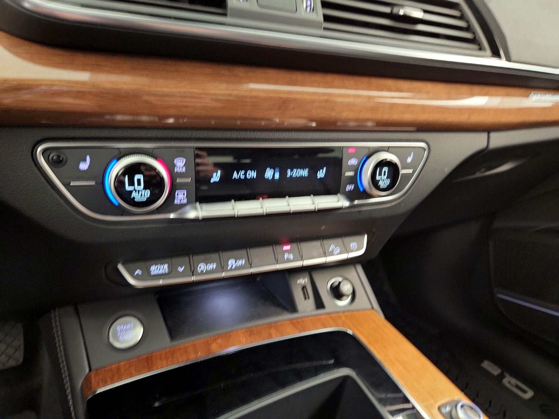 Thumbnail: 2023 Audi Q5 - 14