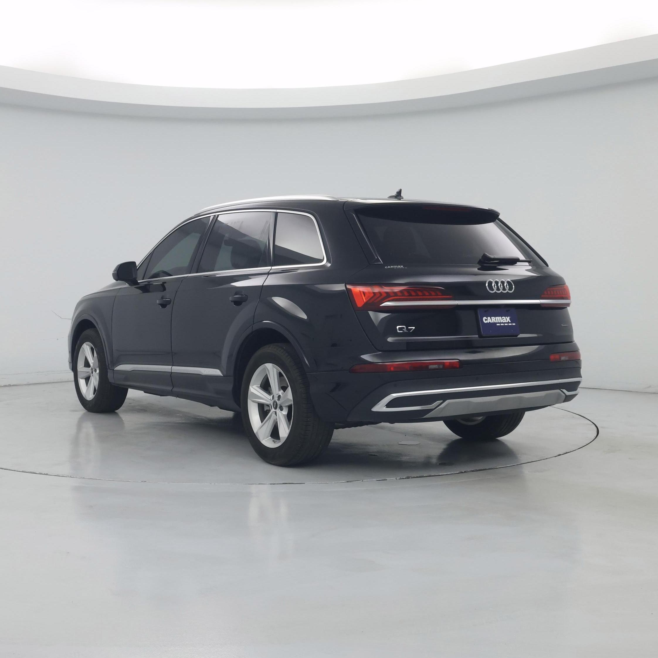 Thumbnail: 2023 Audi Q7 - 2