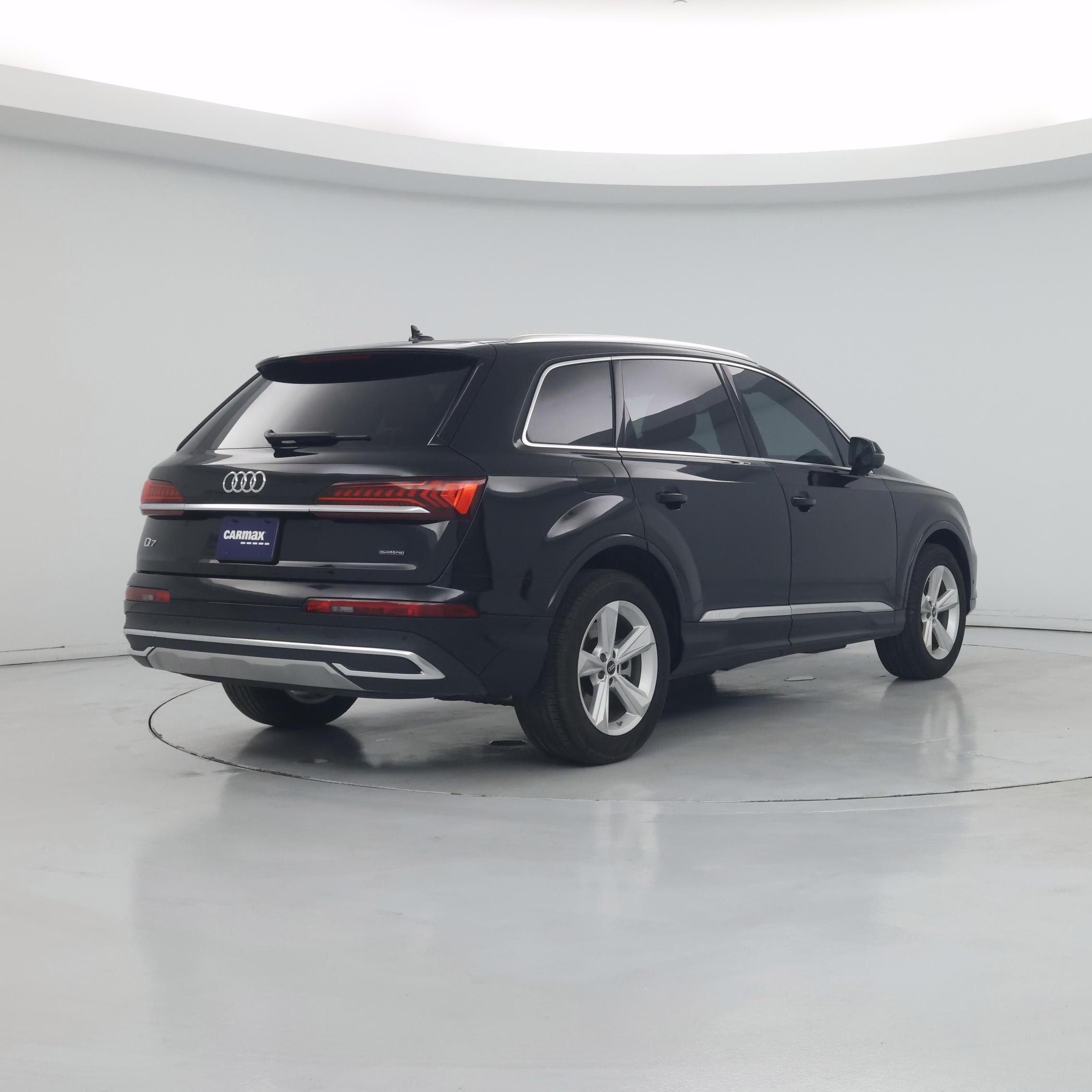 Thumbnail: 2023 Audi Q7 - 8