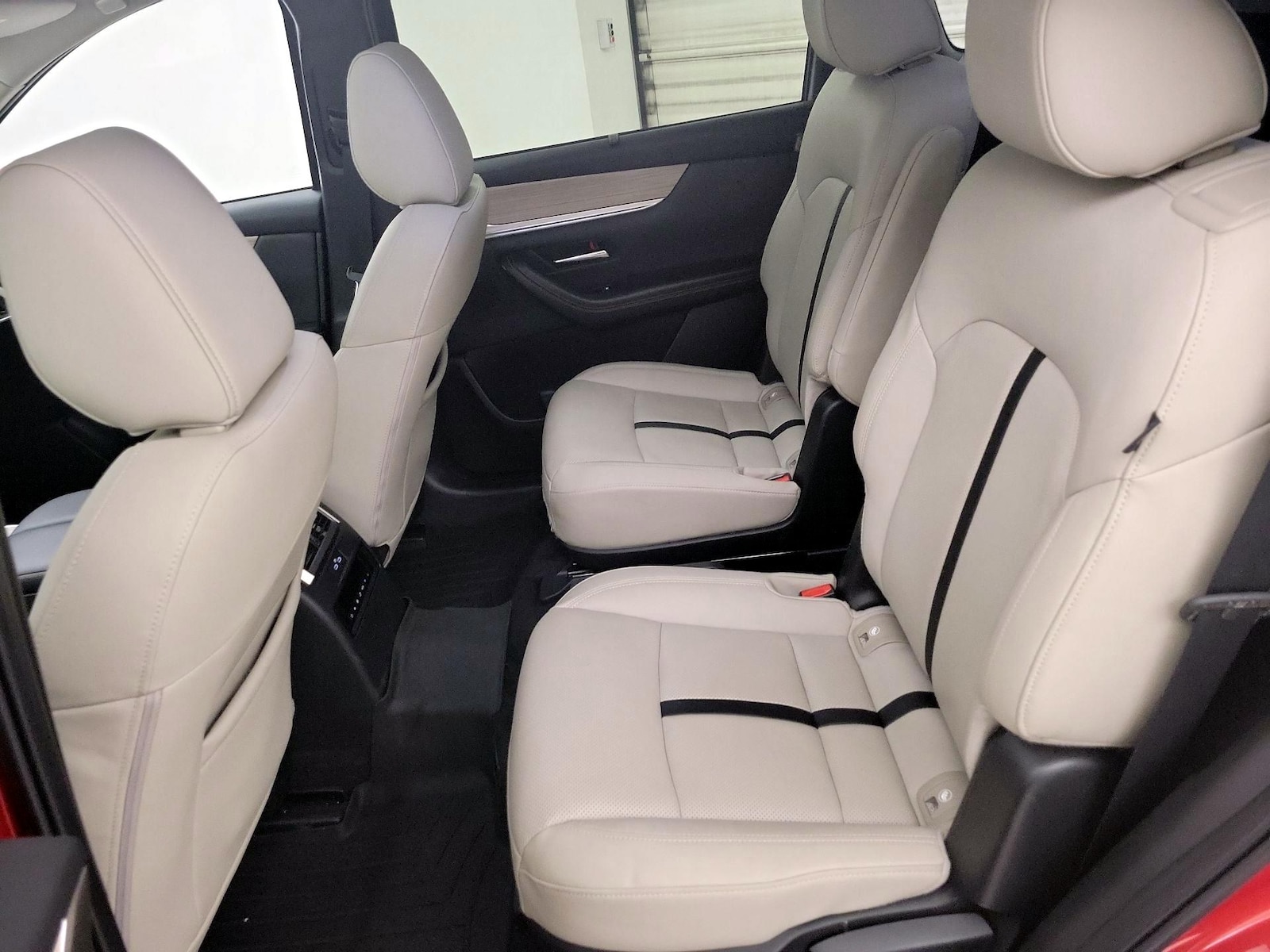 2024 Mazda CX-90 Preferred Package - Photo 21