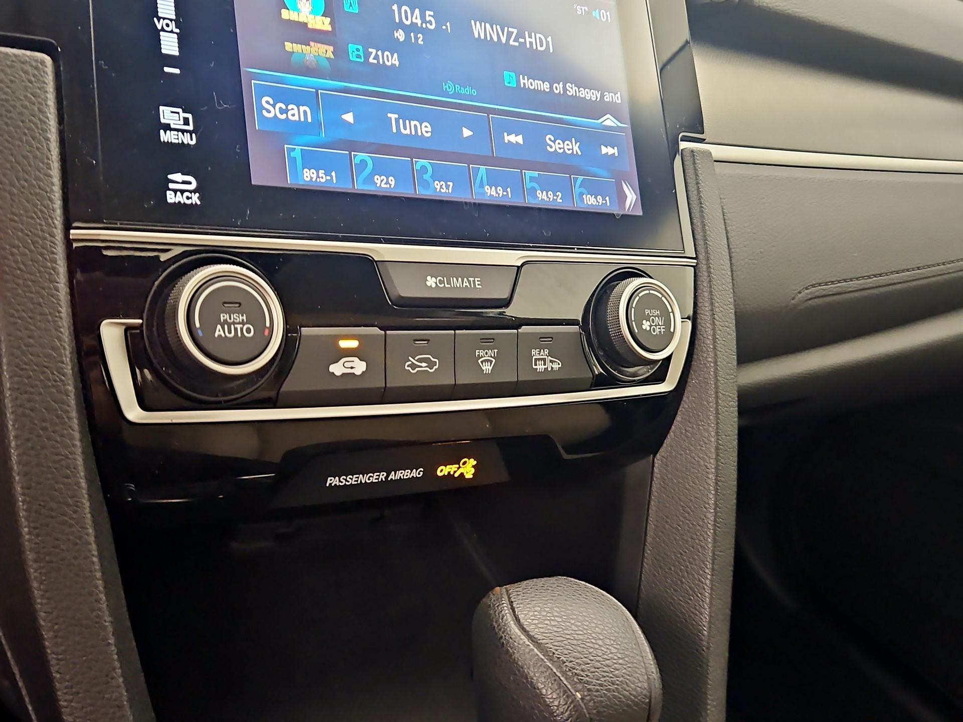 Thumbnail: 2018 Honda Civic - 16