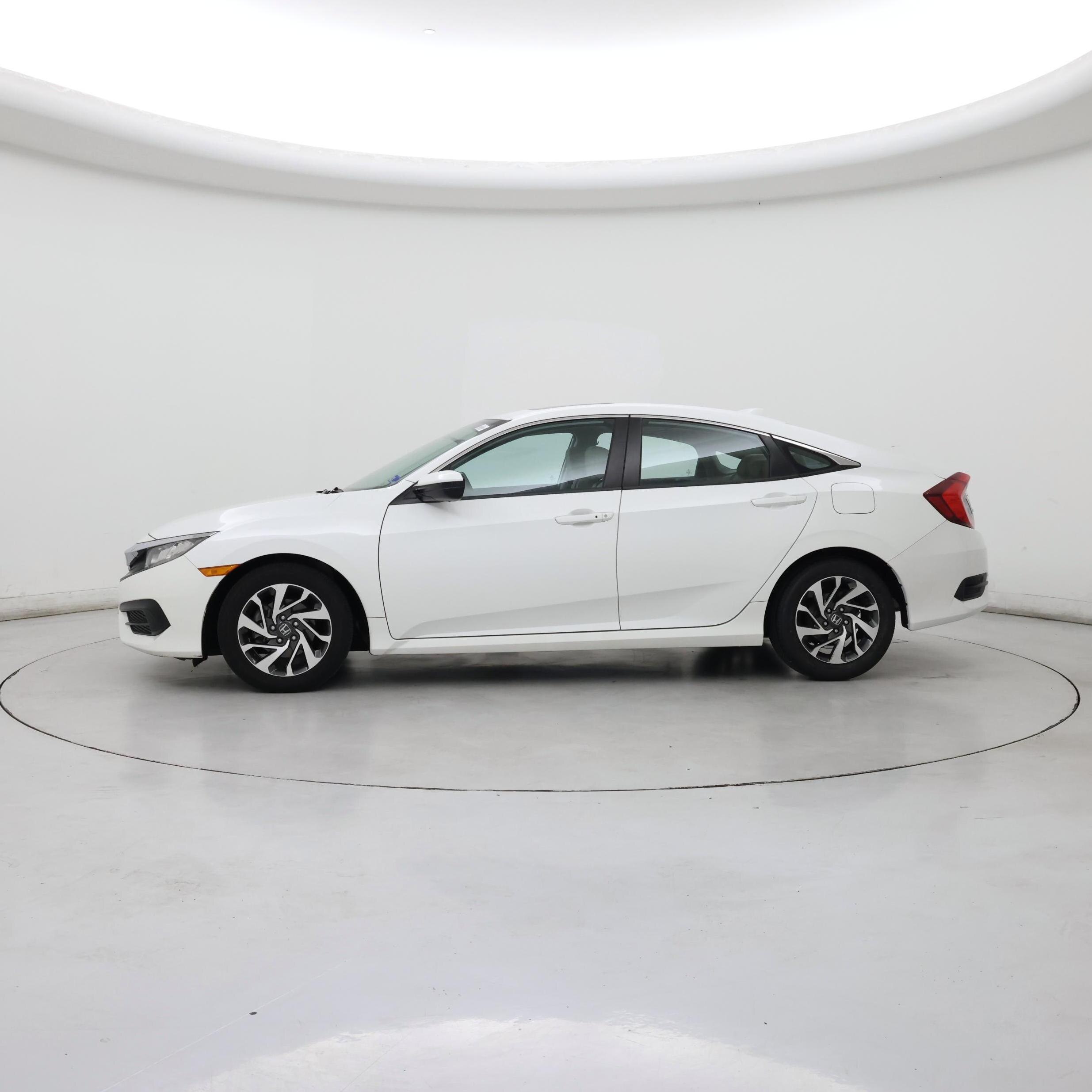 Thumbnail: 2018 Honda Civic - 3