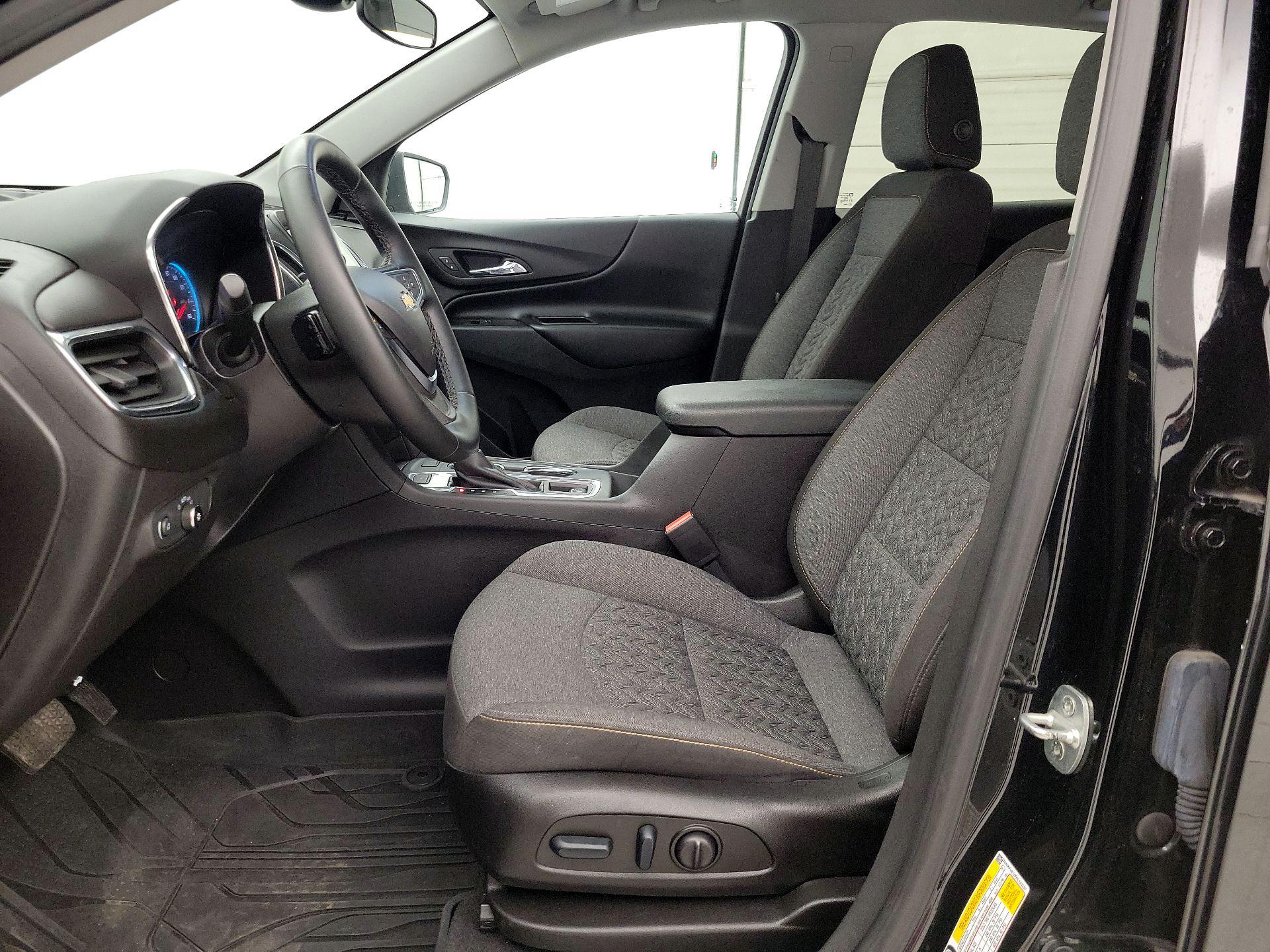 Thumbnail: 2023 Chevrolet Equinox - 11