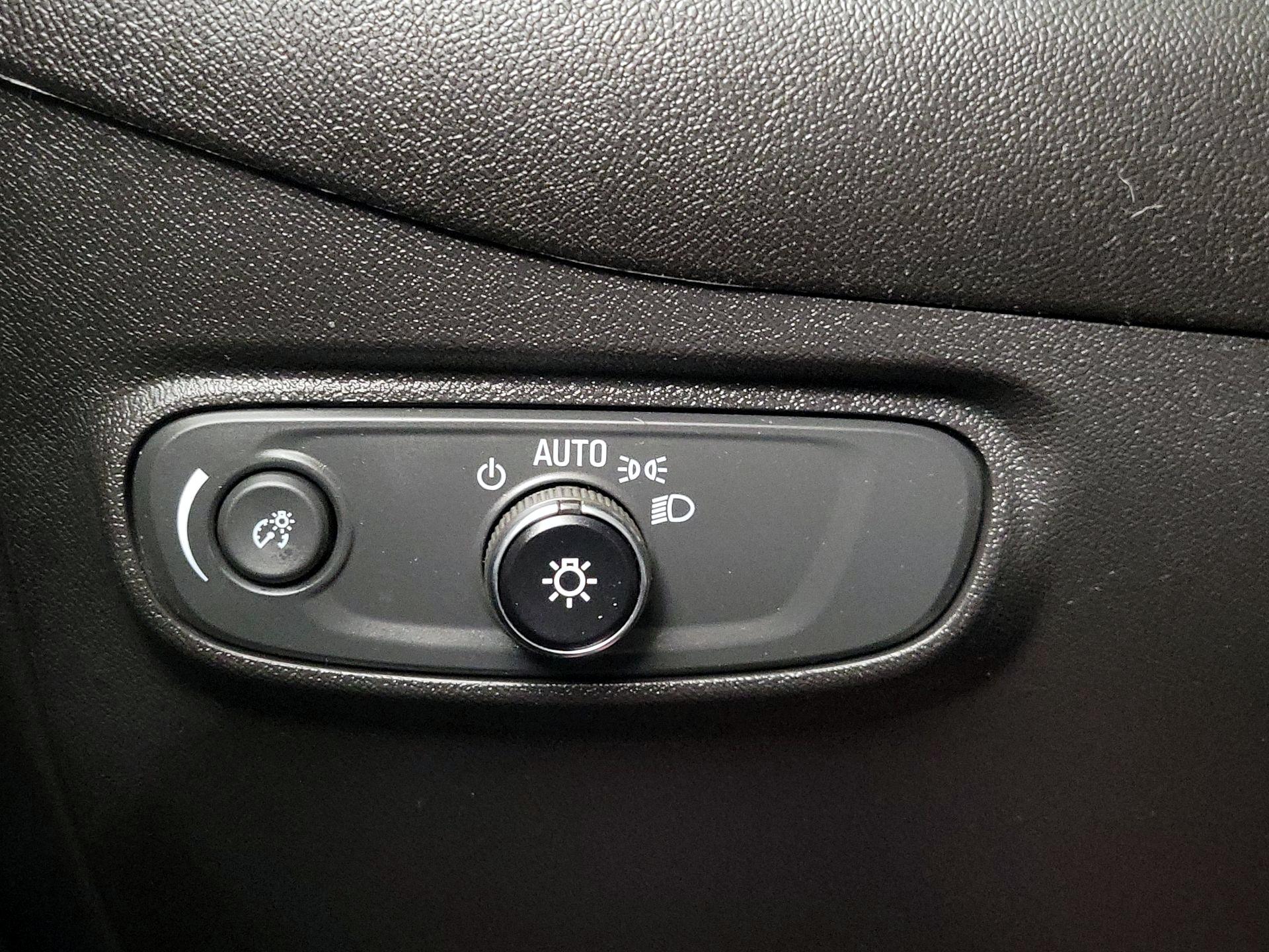 Thumbnail: 2023 Chevrolet Equinox - 13