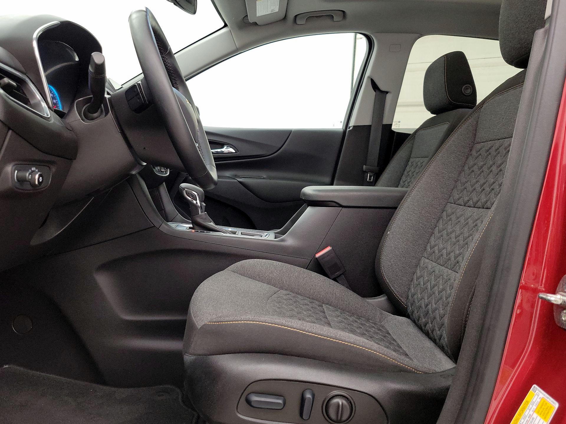 Thumbnail: 2023 Chevrolet Equinox - 11