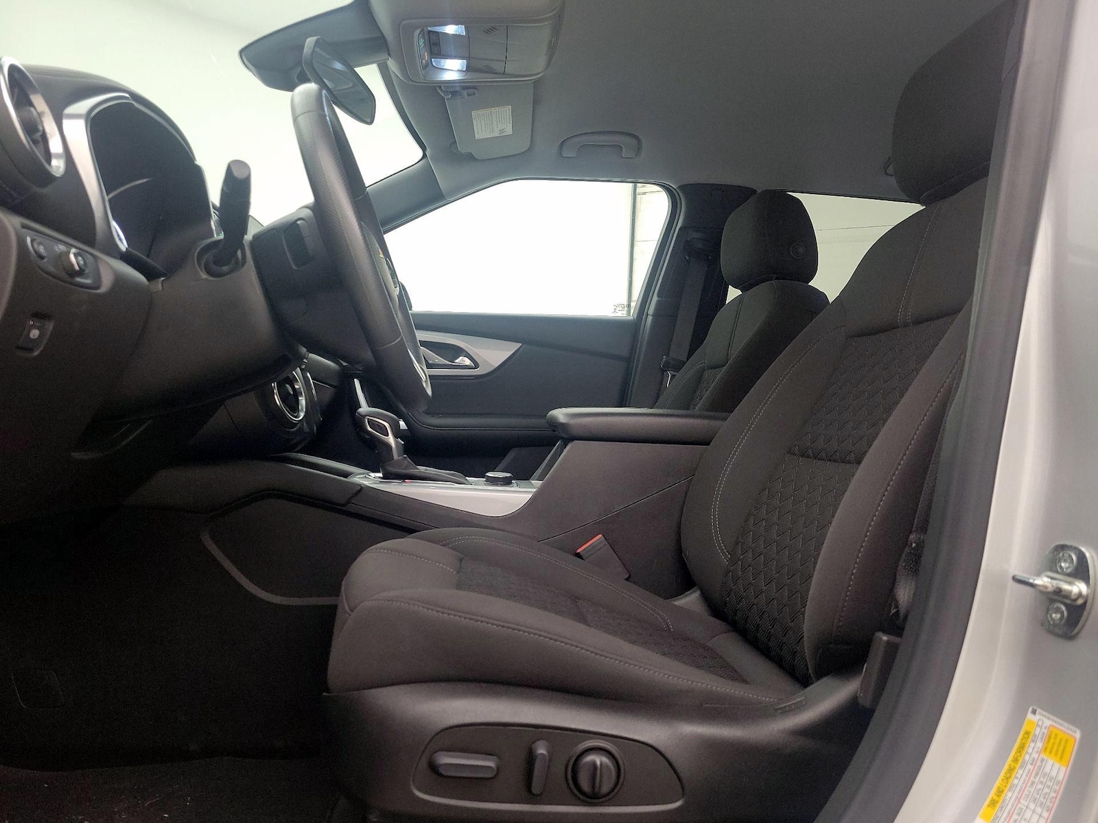 2022 Chevrolet Blazer 2LT - Photo 12