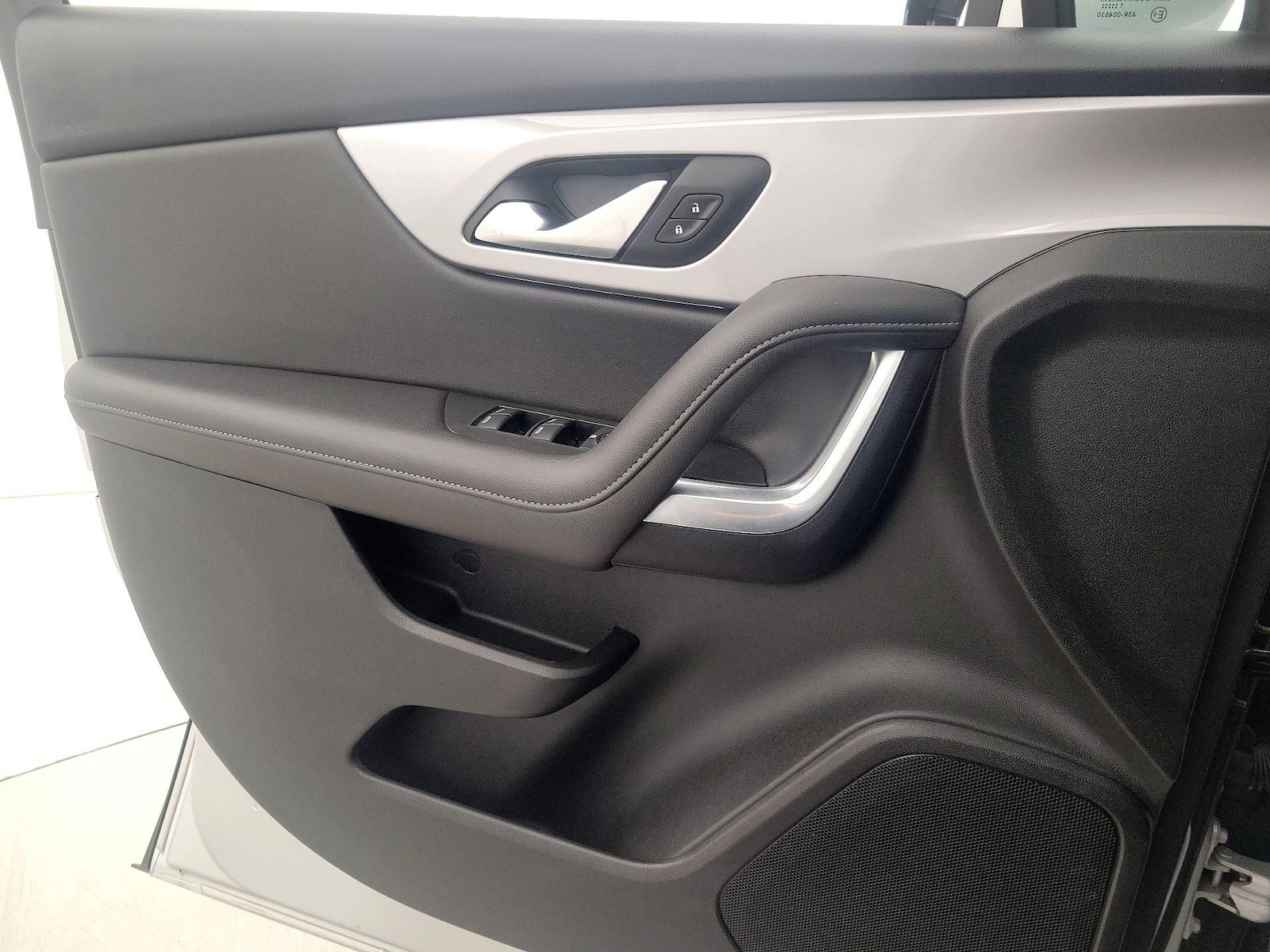 2022 Chevrolet Blazer 2LT - Photo 13