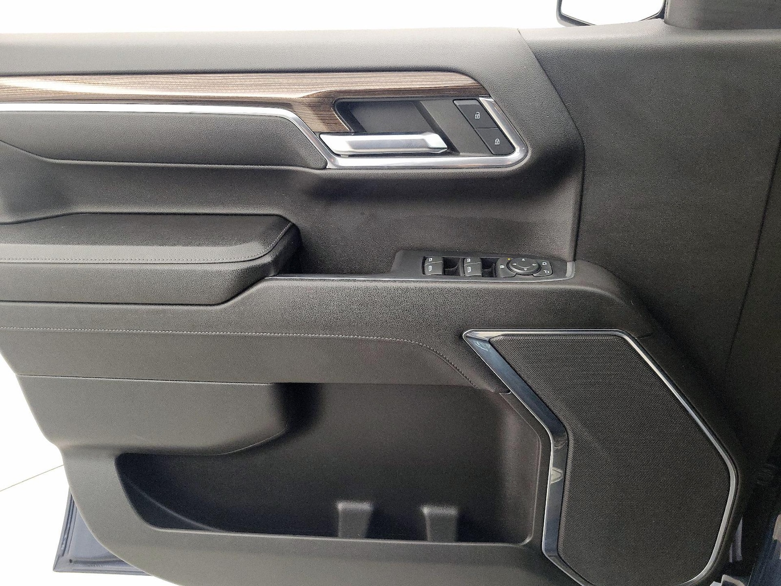 2023 Chevrolet Silverado 1500 LT - Photo 13