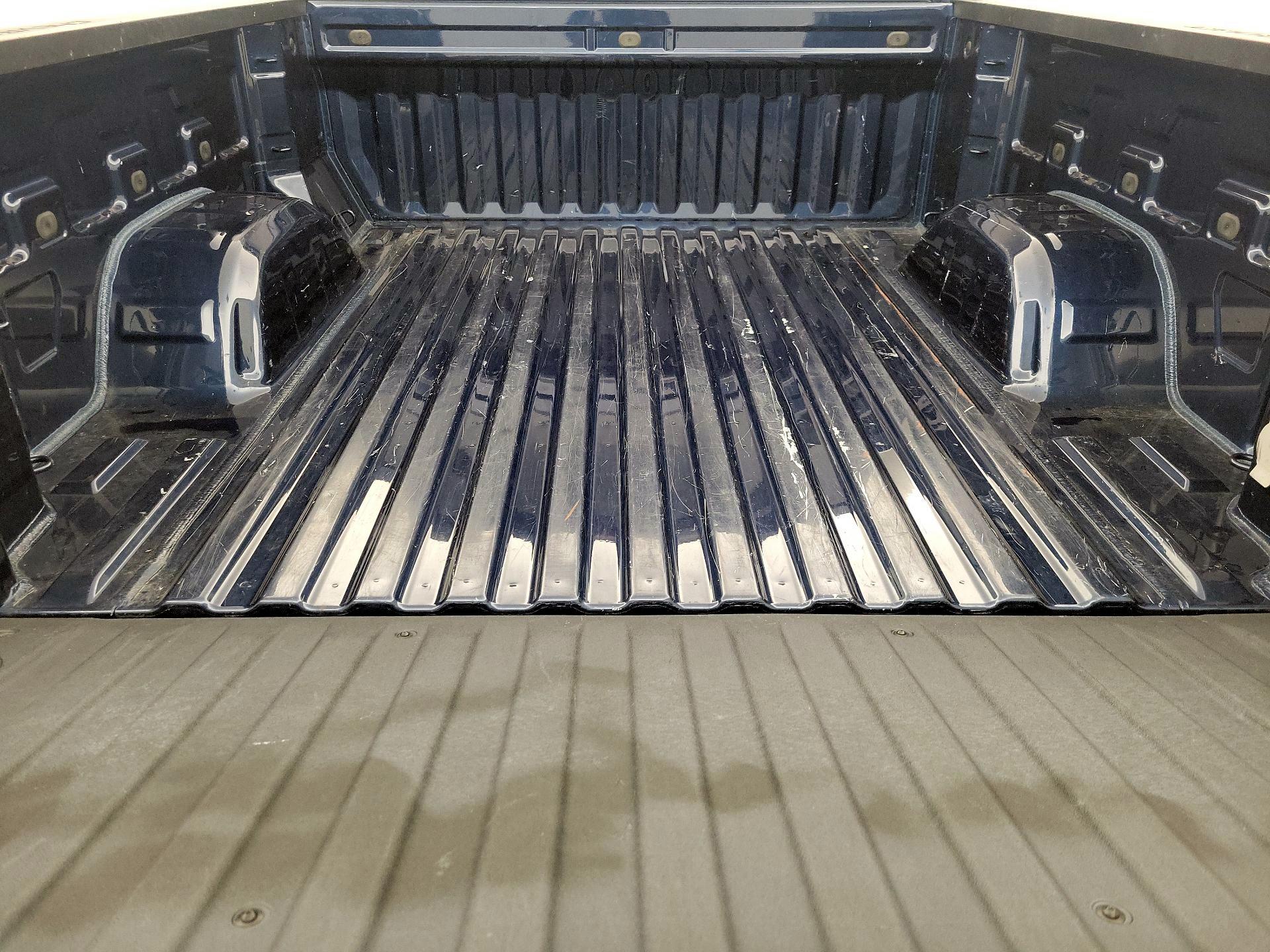 Thumbnail: 2023 Chevrolet Silverado 1500 - 20