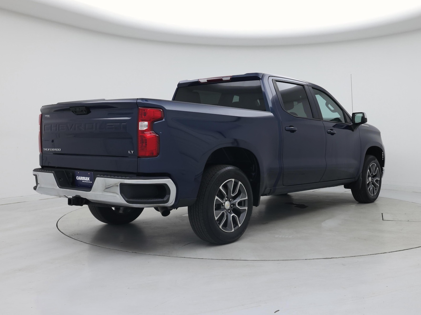 2023 Chevrolet Silverado 1500 LT - Photo 9