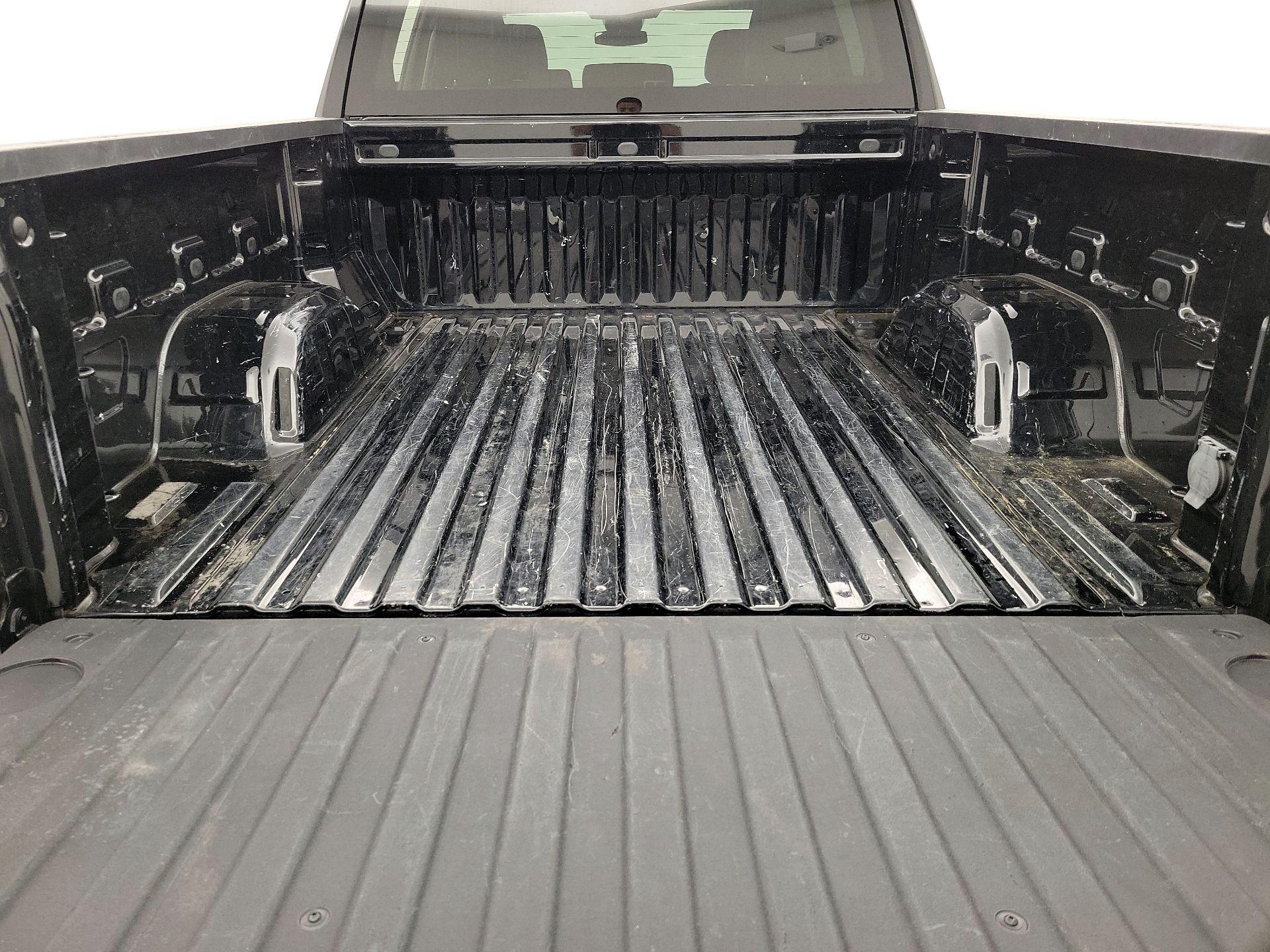 Thumbnail: 2022 Chevrolet Silverado 1500 - 20