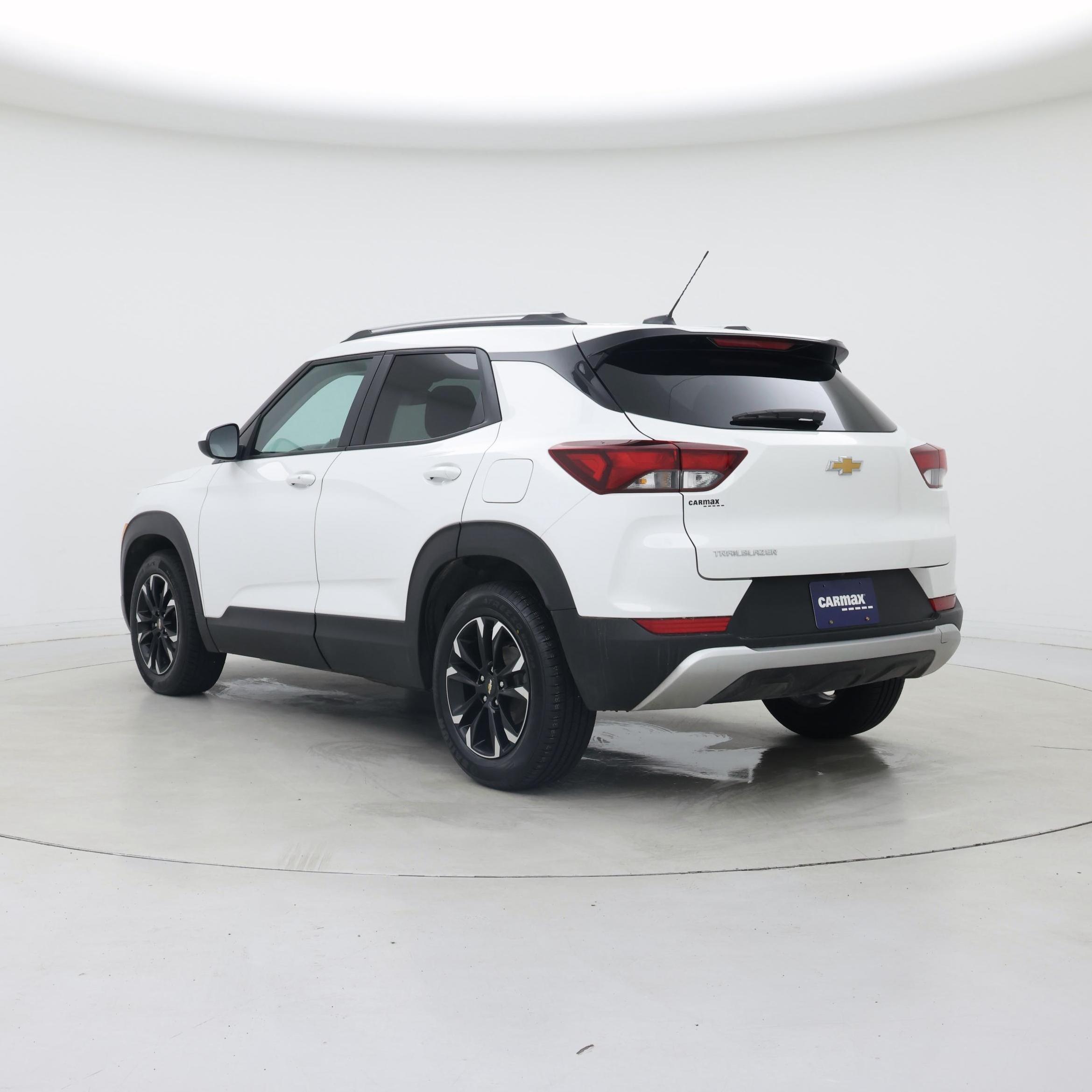 Thumbnail: 2023 Chevrolet TrailBlazer - 2