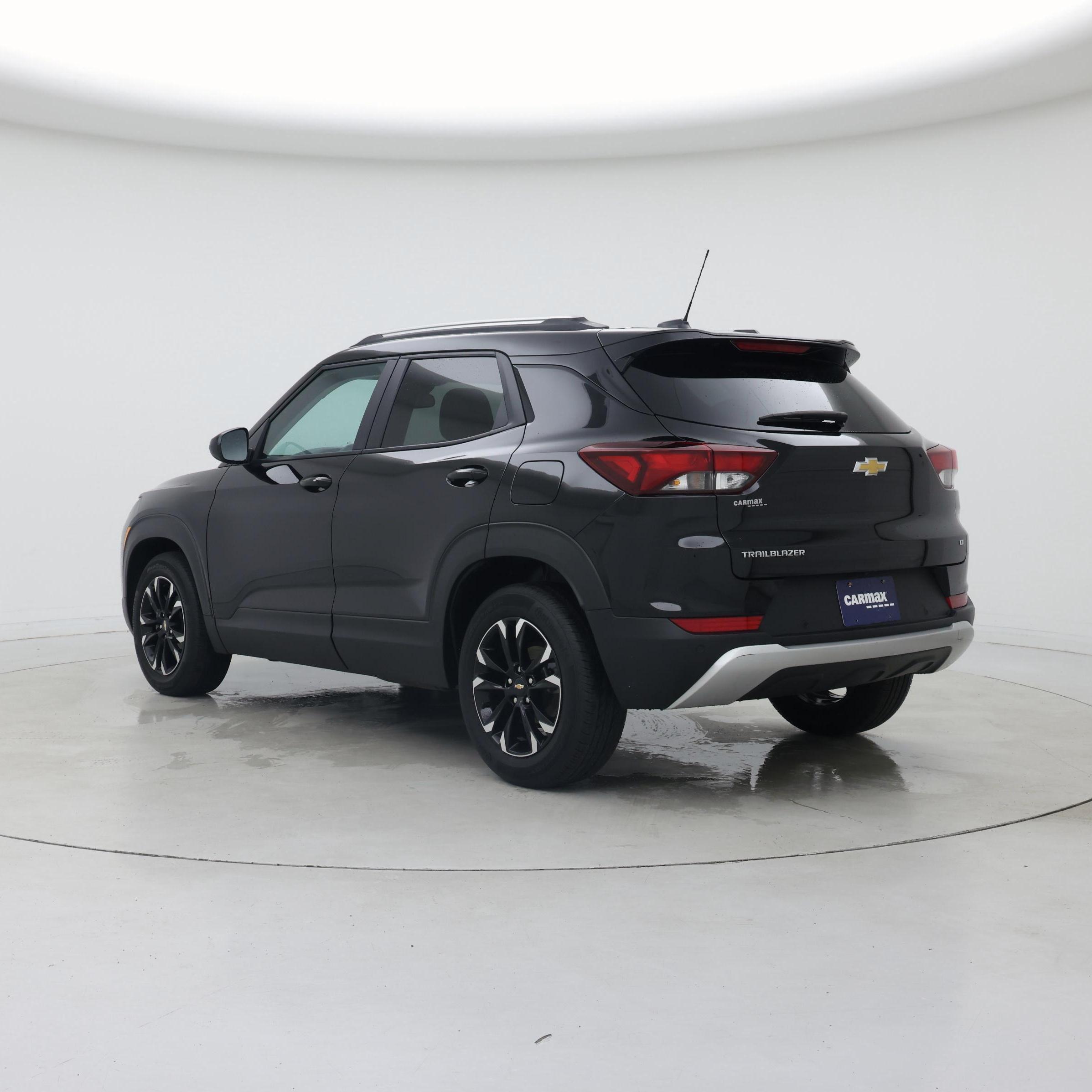 Thumbnail: 2023 Chevrolet TrailBlazer - 2