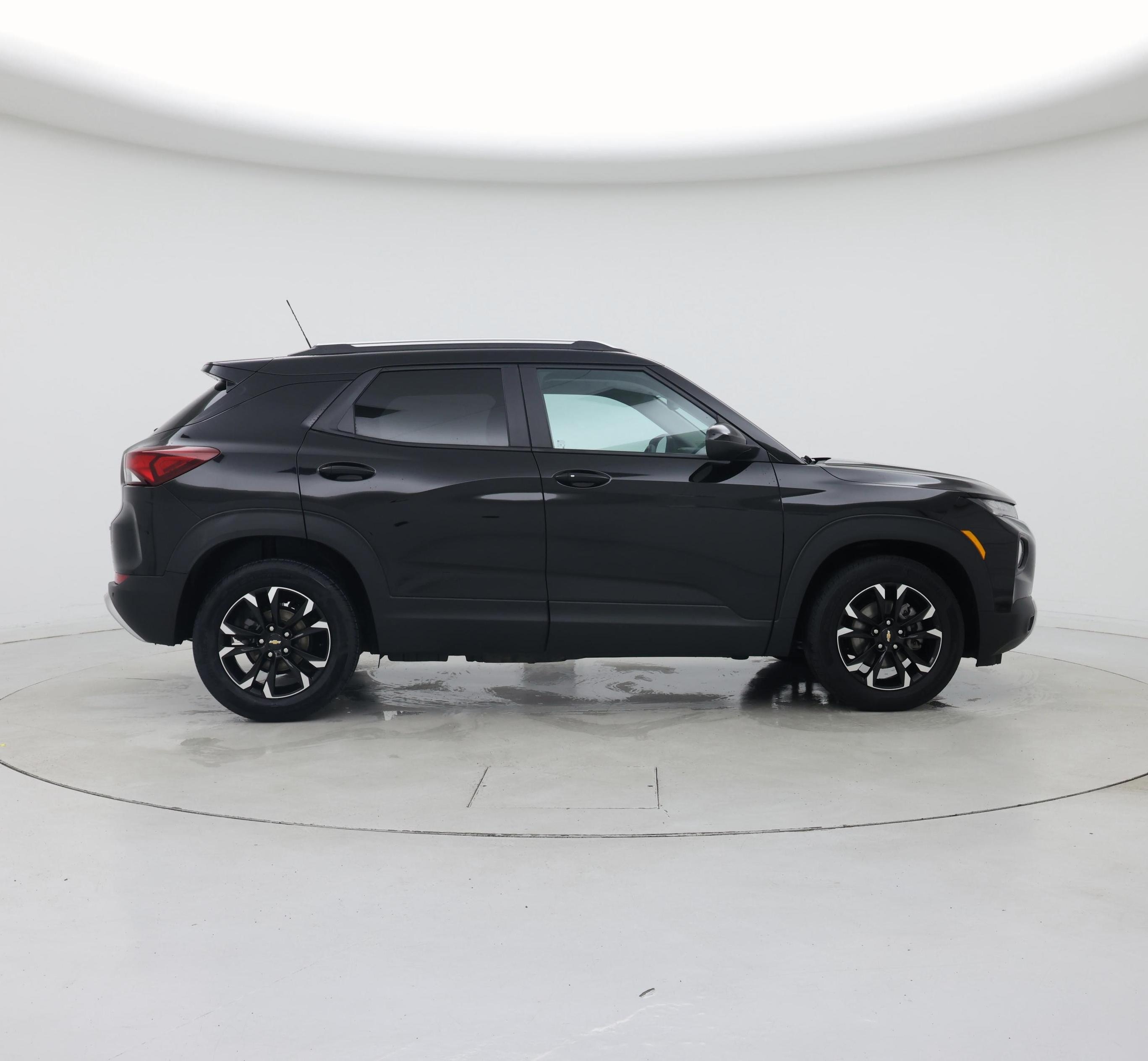 Thumbnail: 2023 Chevrolet TrailBlazer - 7