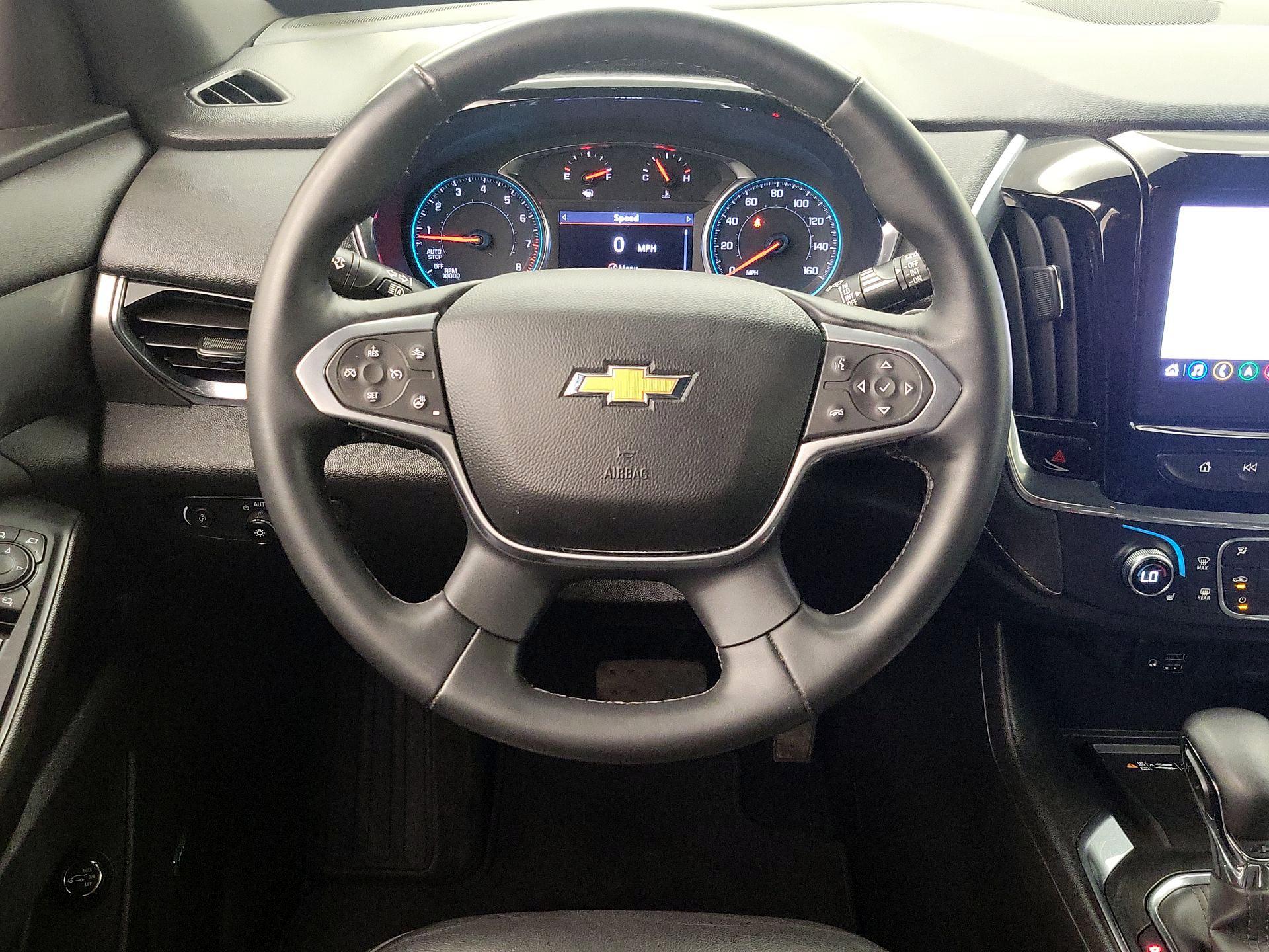 Thumbnail: 2023 Chevrolet Traverse - 10