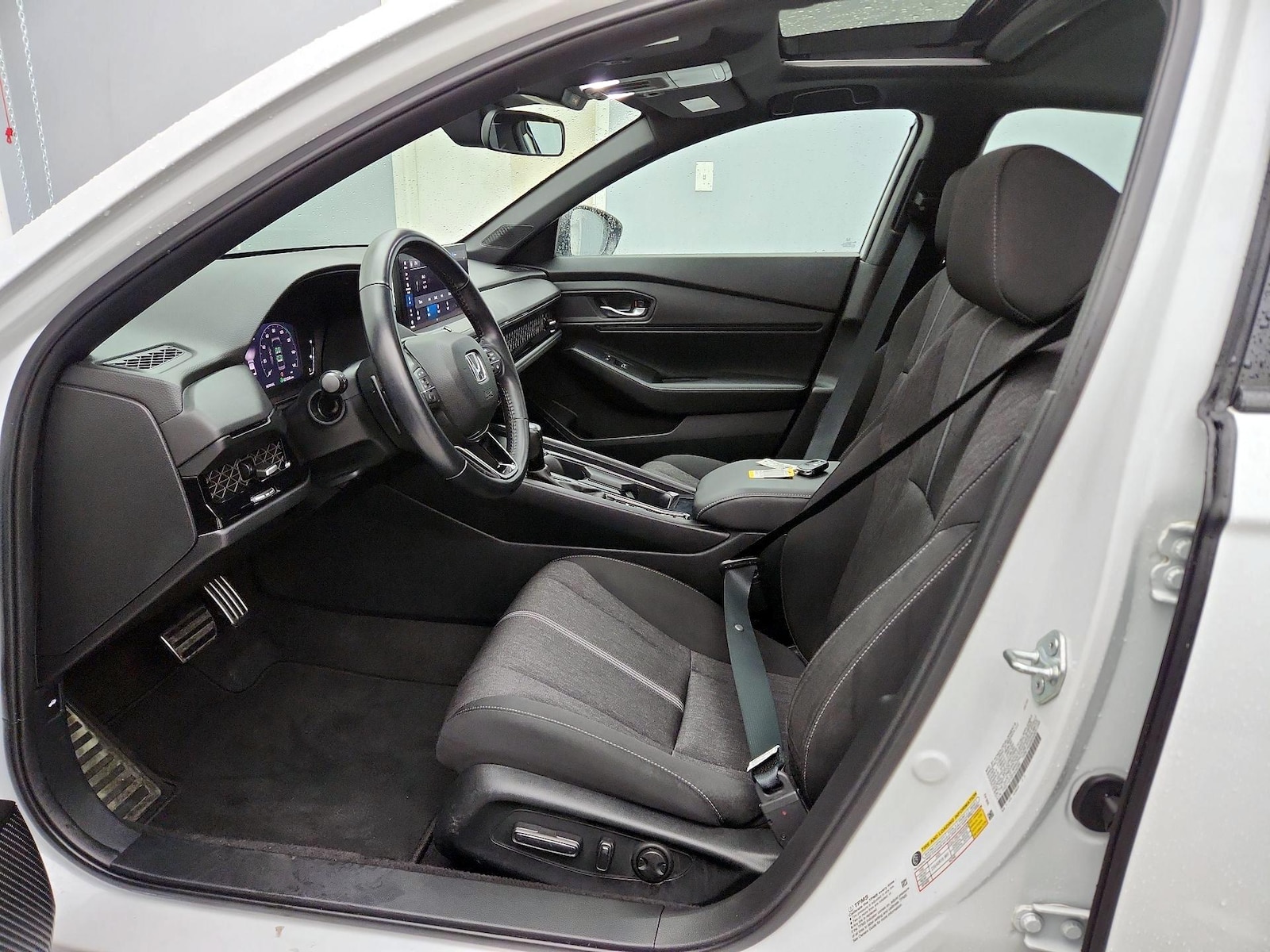2023 Honda Accord Hybrid Sport - Photo 12