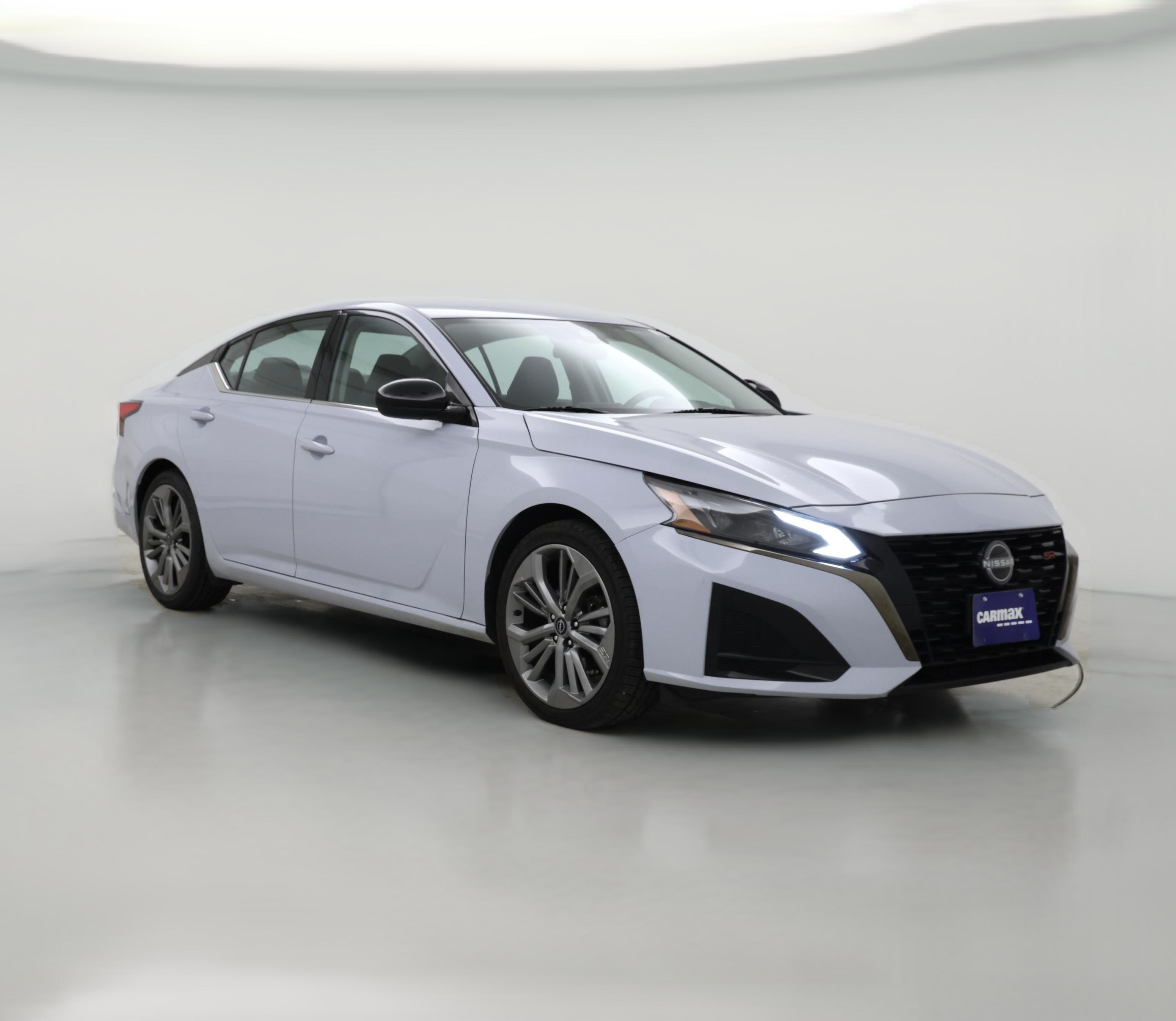 Thumbnail: 2023 Nissan Altima - 1