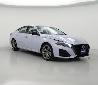2023 Nissan Altima SR