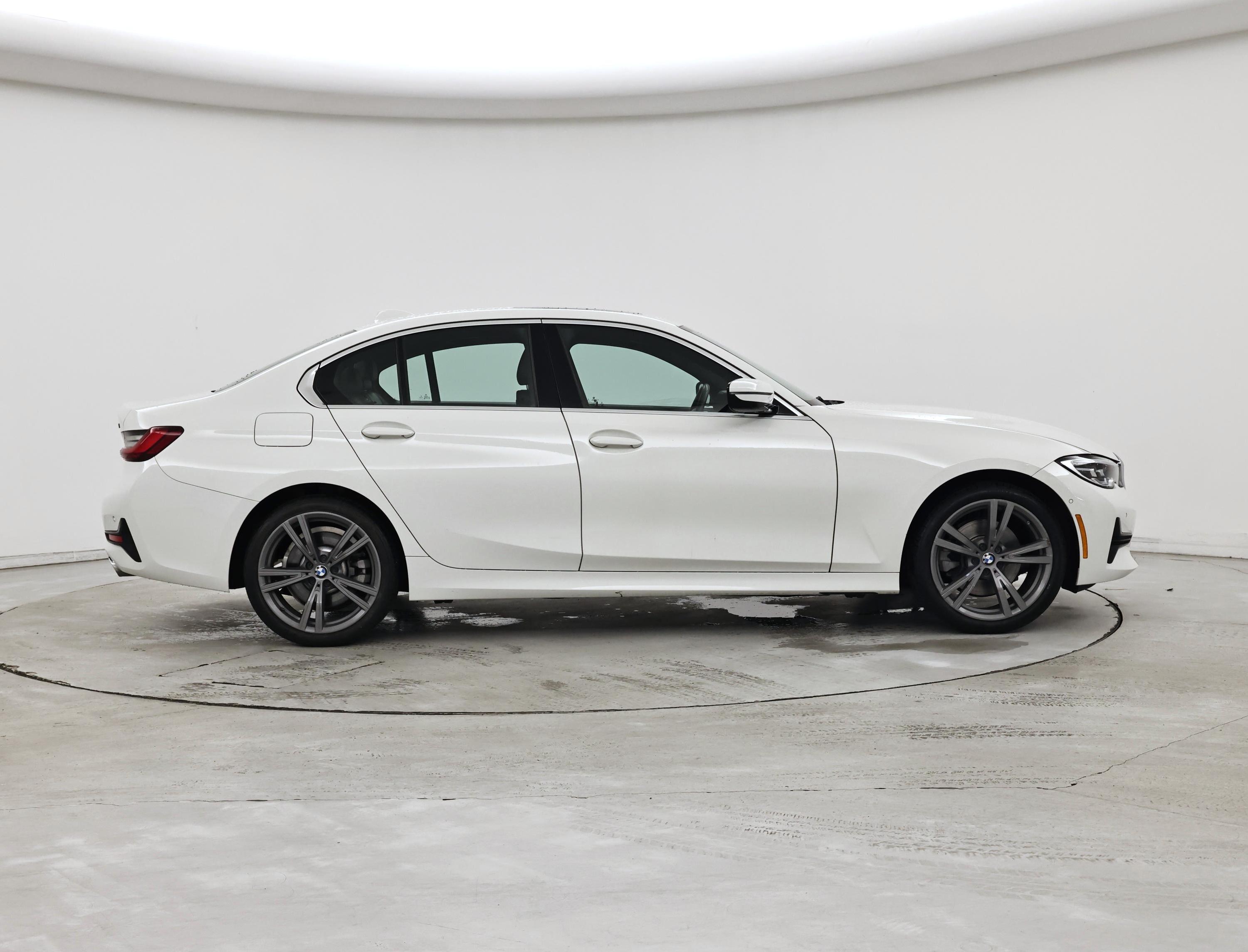 Thumbnail: 2022 BMW 3 Series - 7