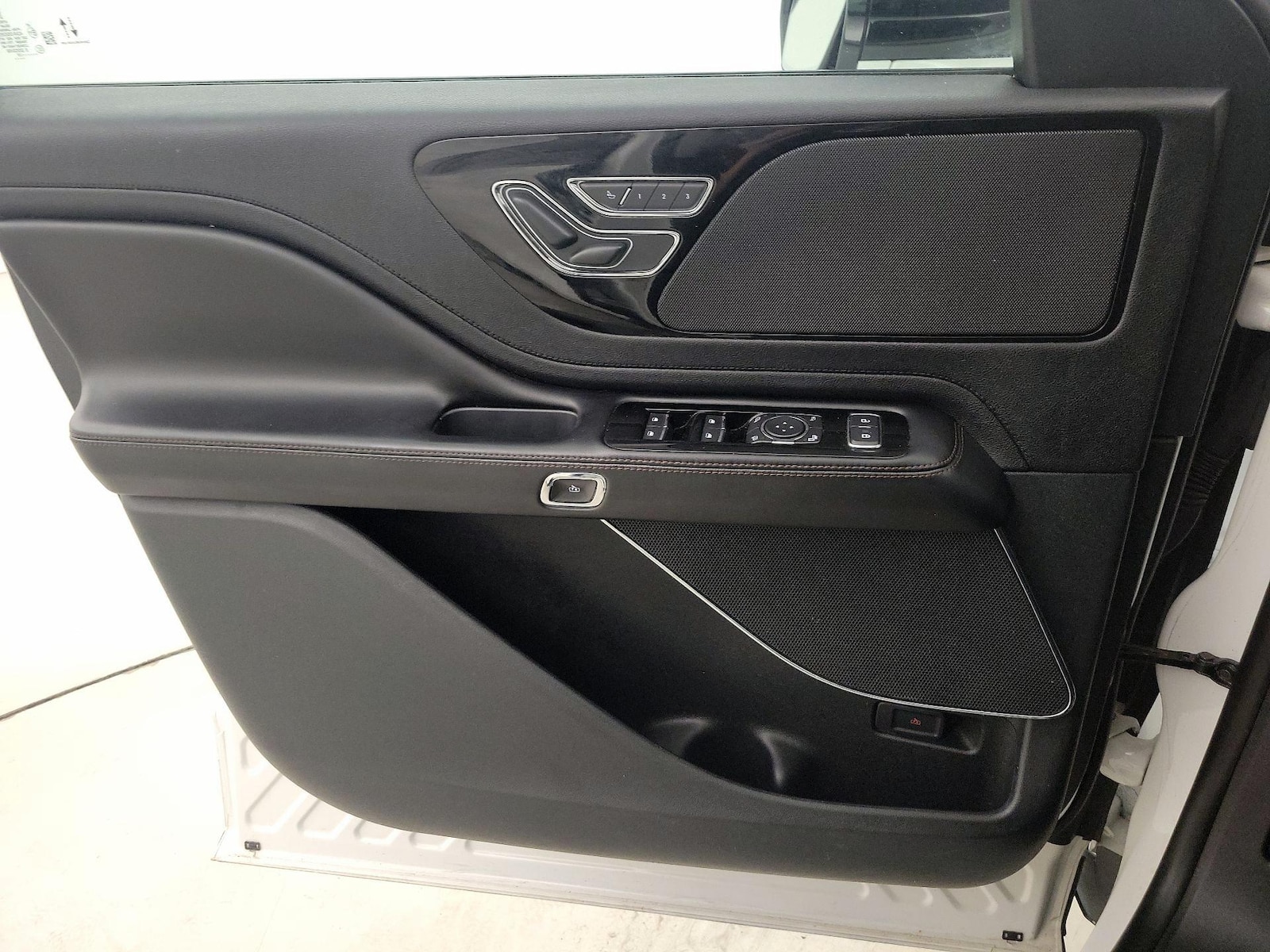 2022 Lincoln Aviator Base - Photo 13