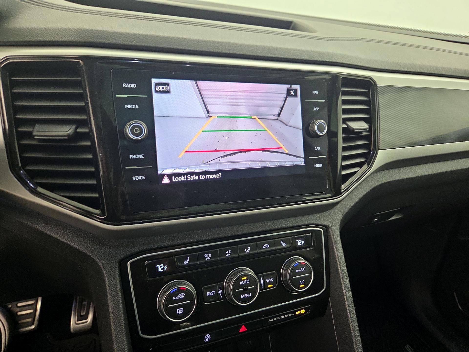 Thumbnail: 2023 Volkswagen Atlas - 14
