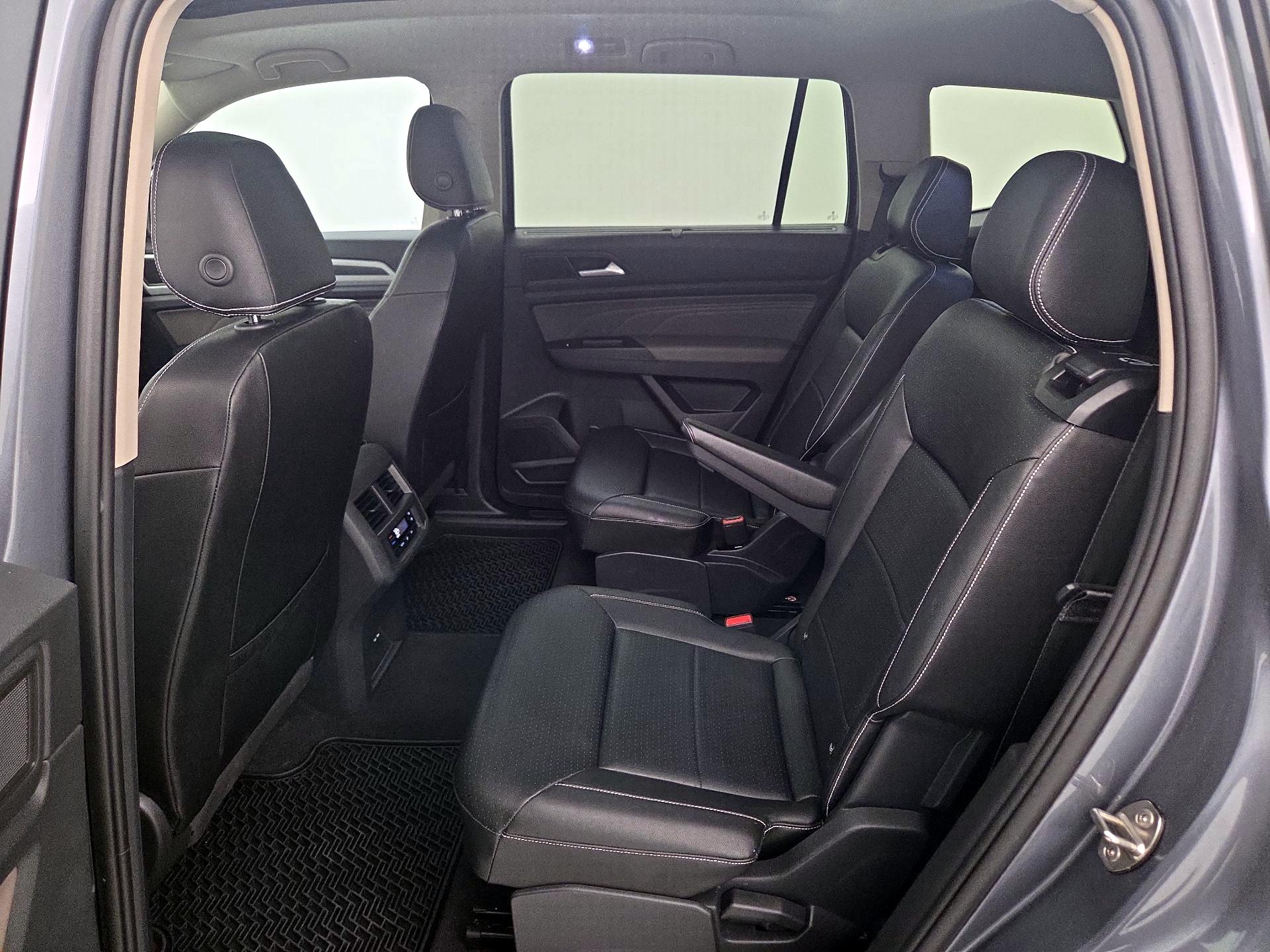 Thumbnail: 2023 Volkswagen Atlas - 20