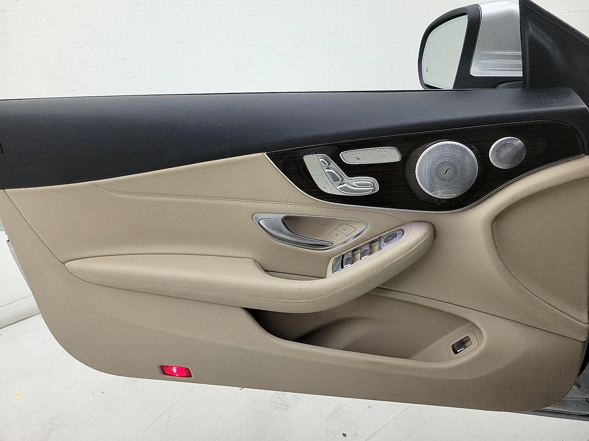 Thumbnail: 2021 Mercedes-Benz C-Class - 12