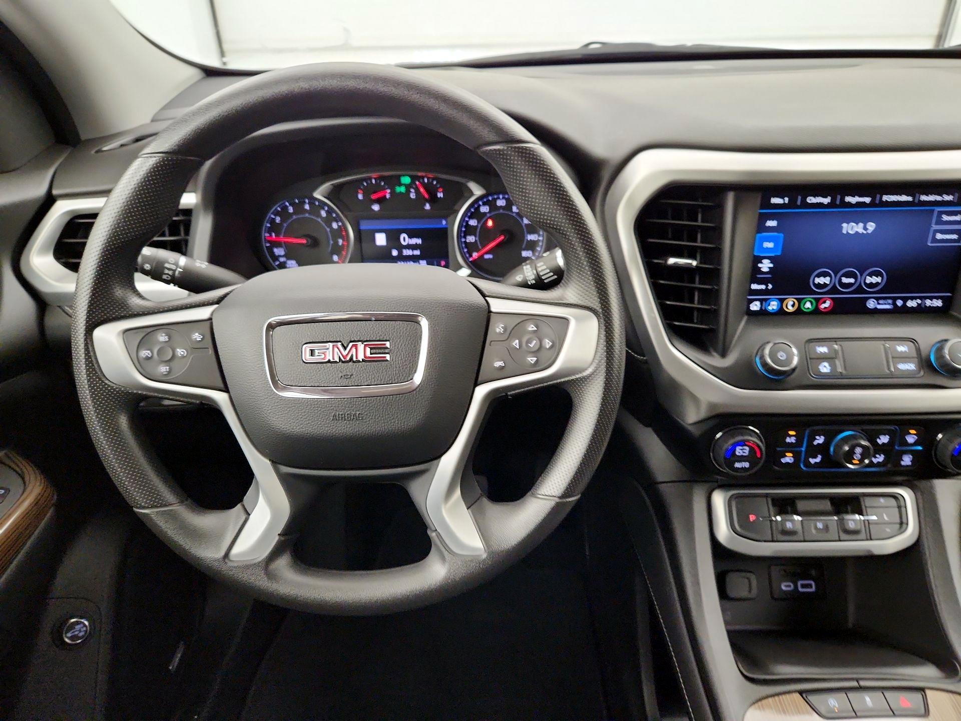 Thumbnail: 2023 GMC Acadia - 10