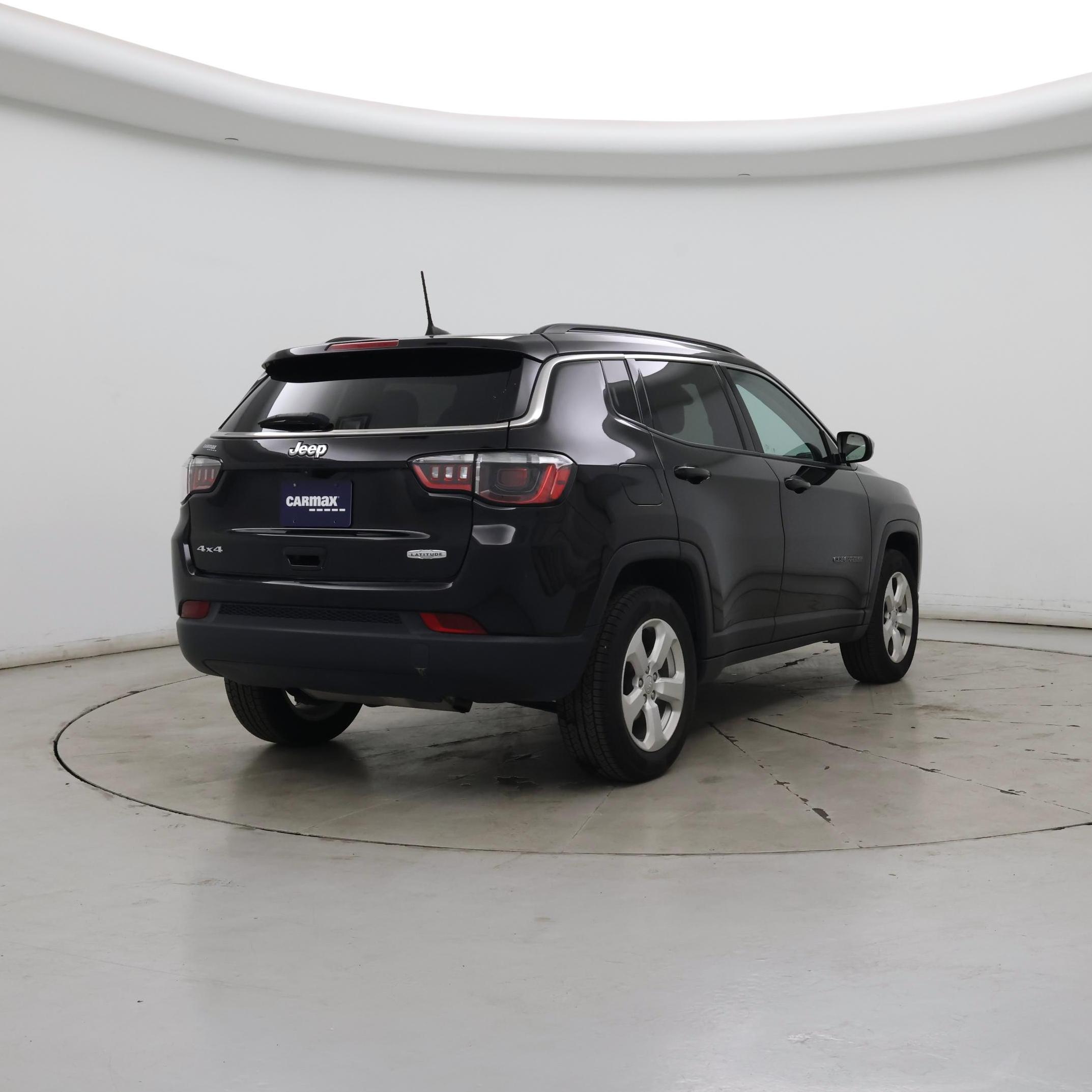Thumbnail: 2022 Jeep Compass - 8