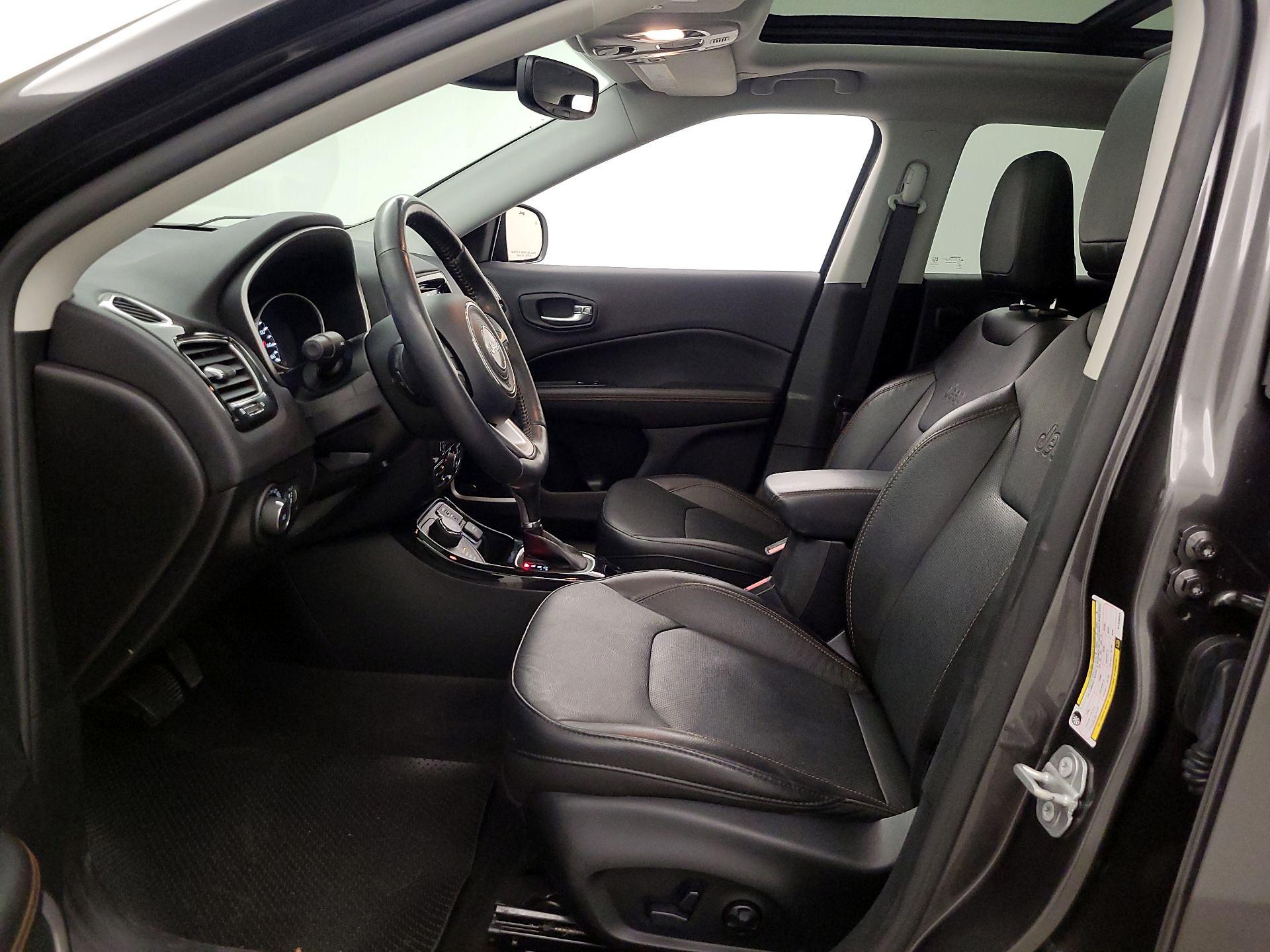 Thumbnail: 2021 Jeep Compass - 11