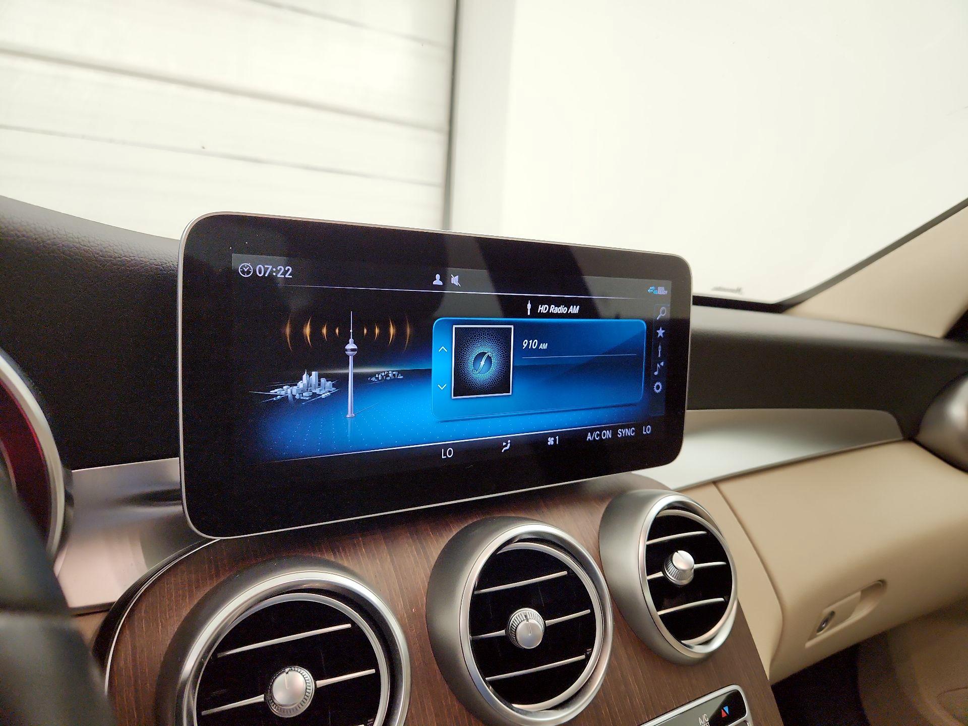 Thumbnail: 2020 Mercedes-Benz C-Class - 15