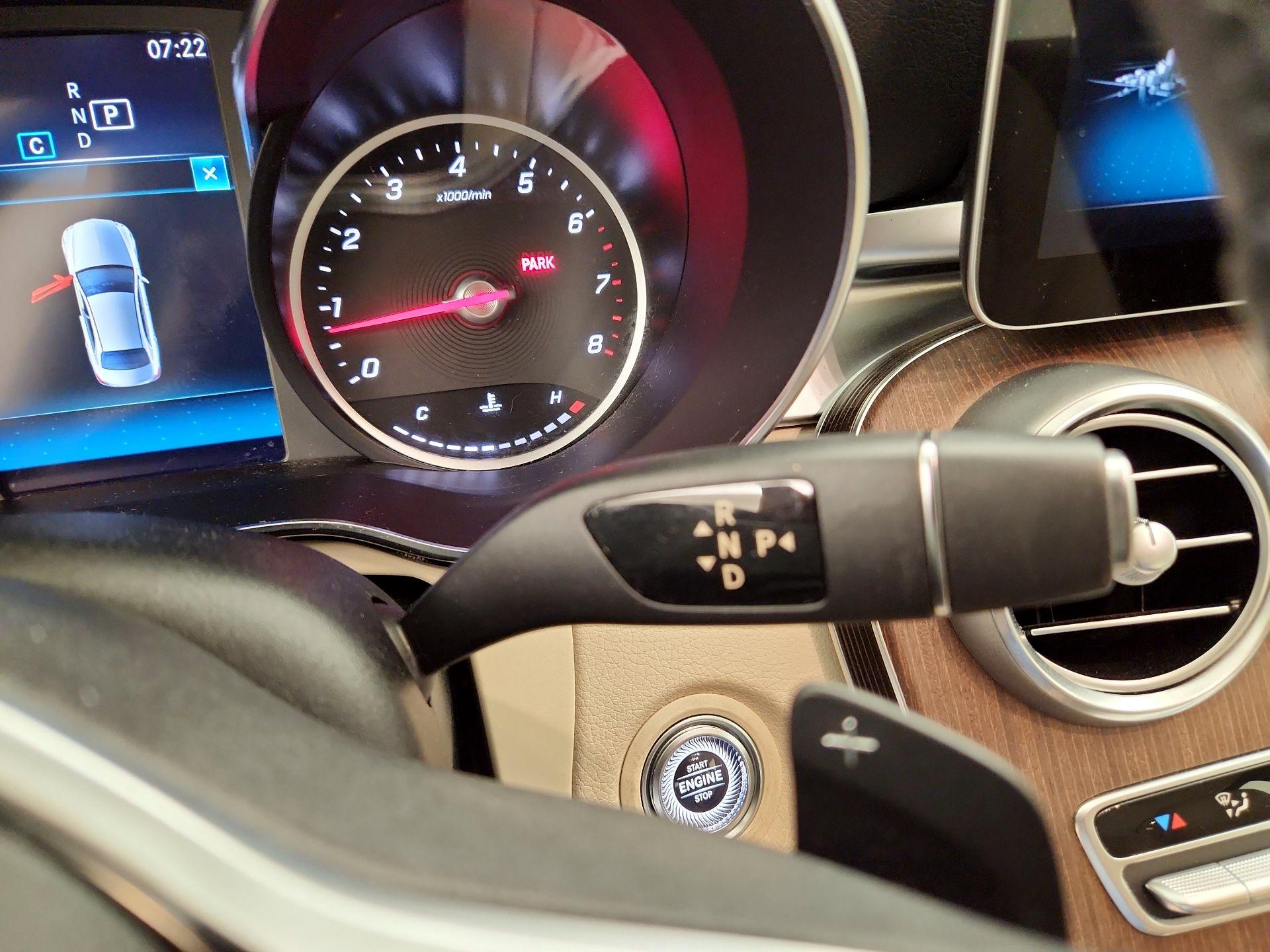 Thumbnail: 2020 Mercedes-Benz C-Class - 17