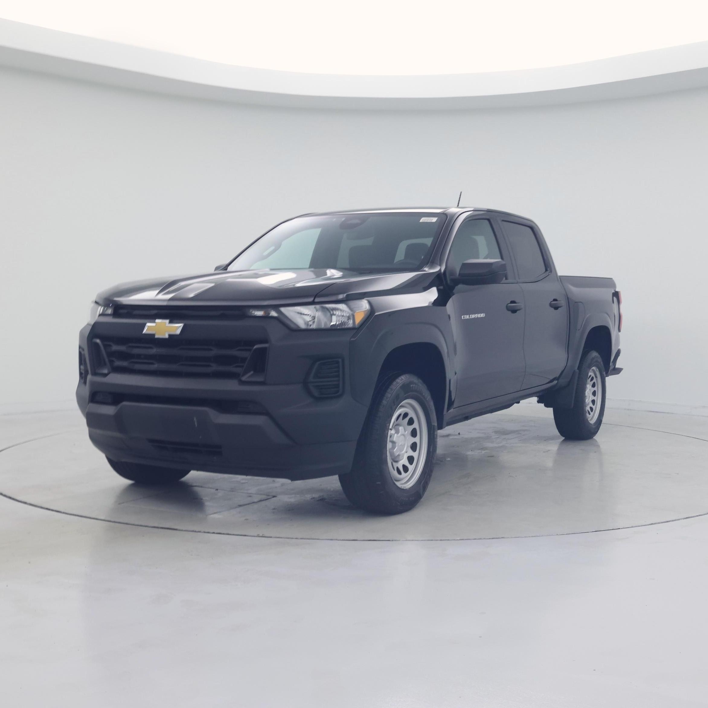 Thumbnail: 2024 Chevrolet Colorado - 4