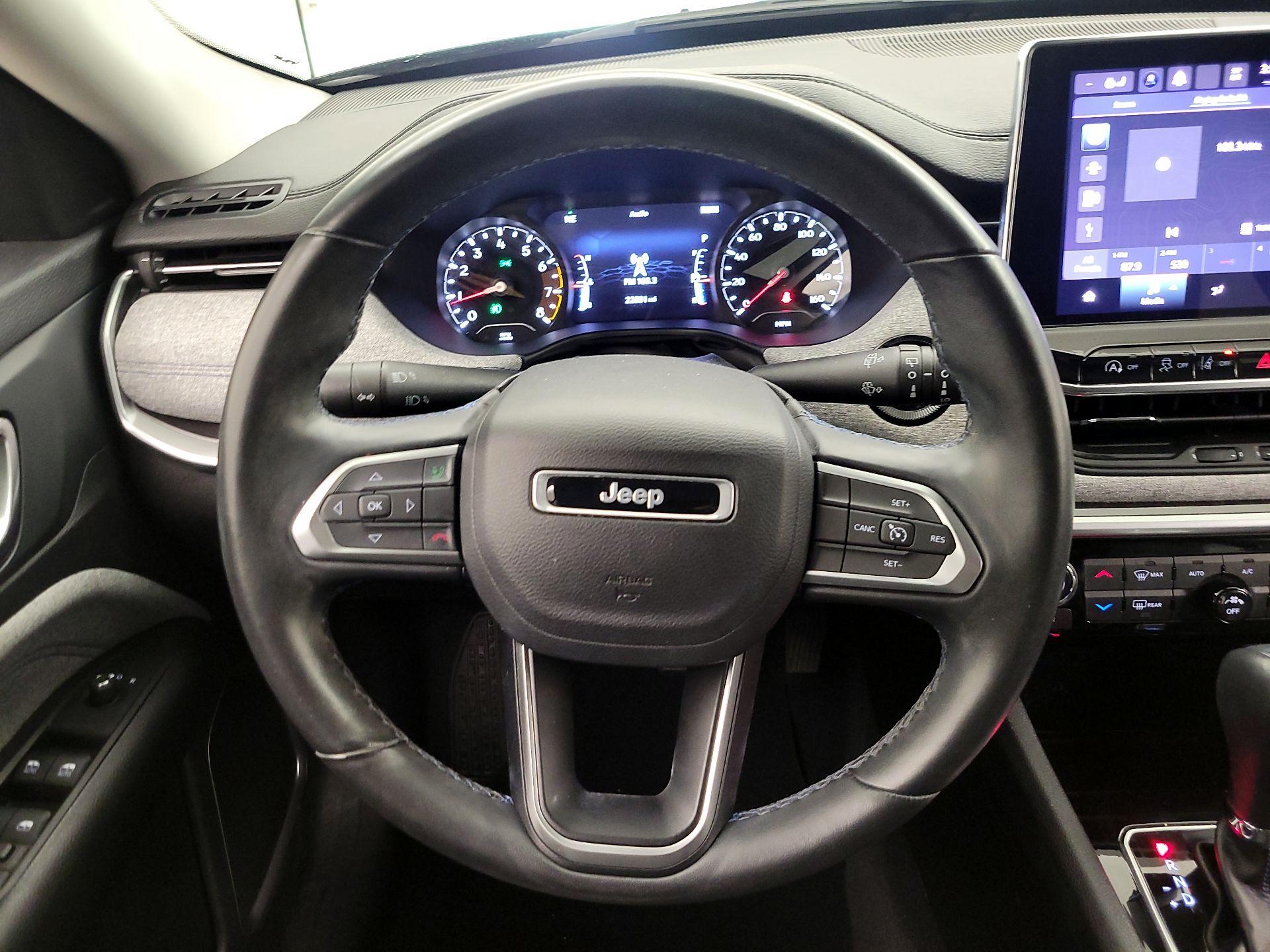 Thumbnail: 2022 Jeep Compass - 10