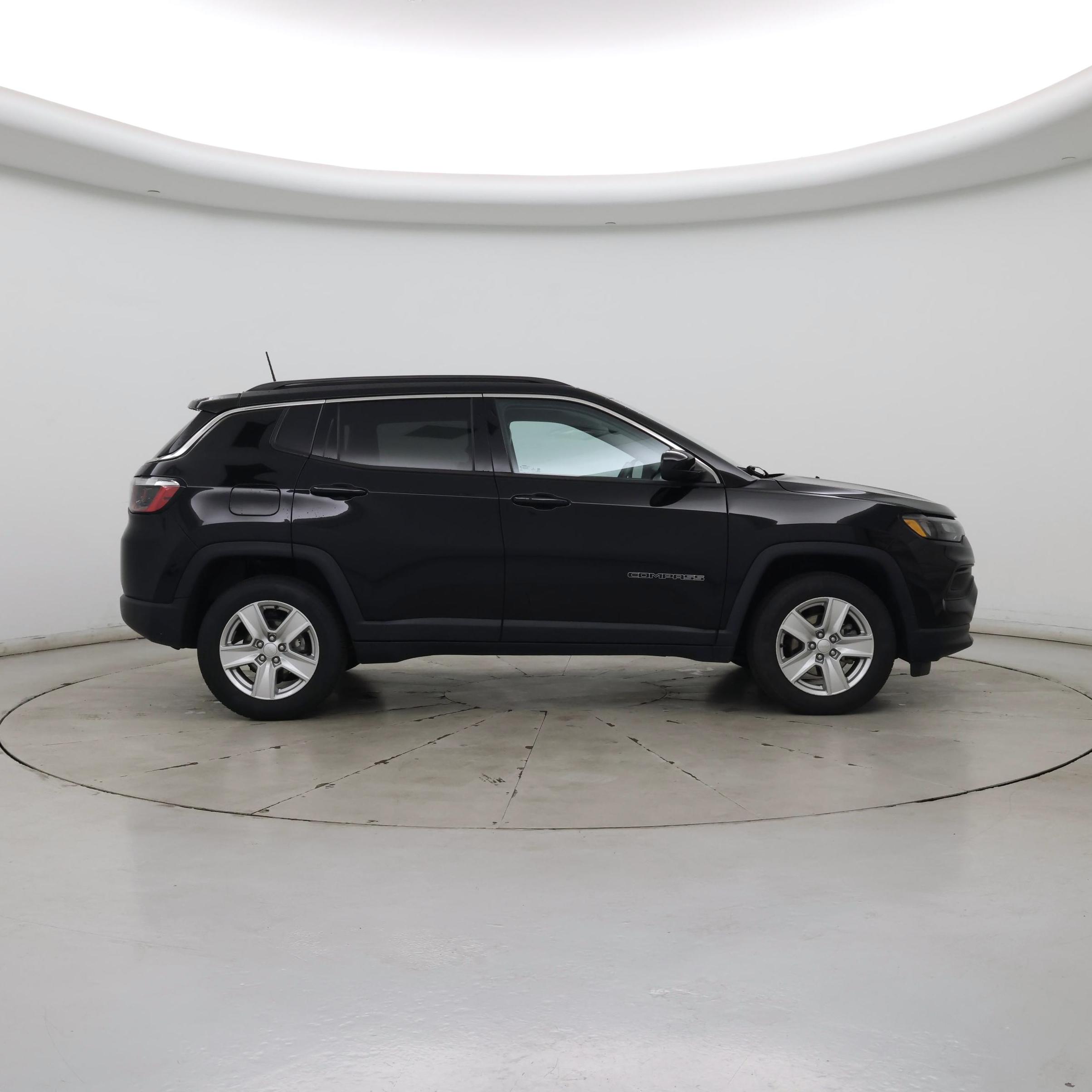 Thumbnail: 2022 Jeep Compass - 7