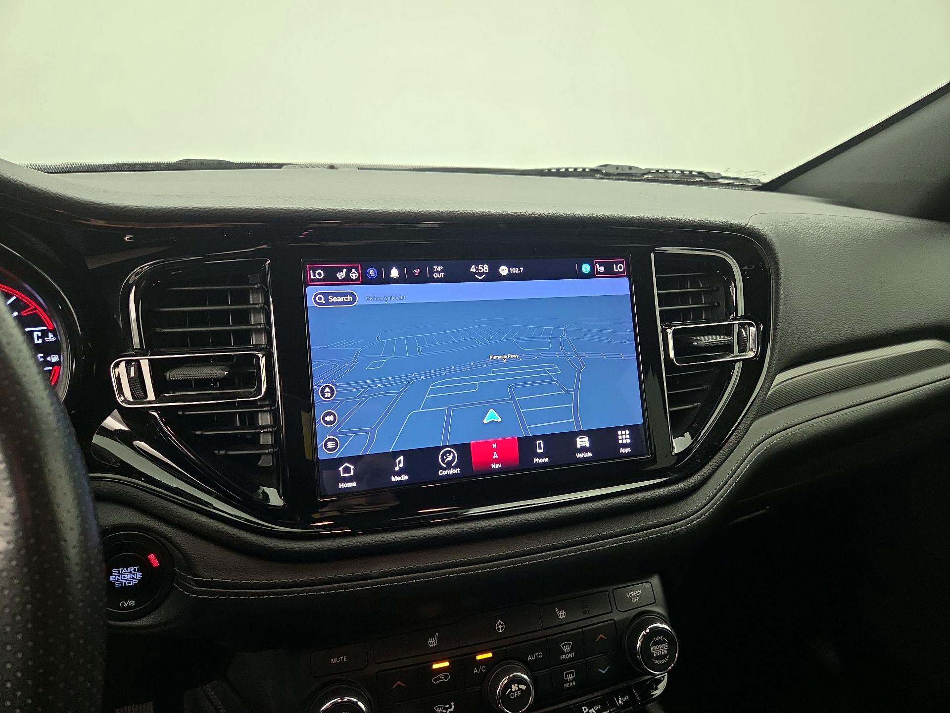 Thumbnail: 2022 Dodge Durango - 14