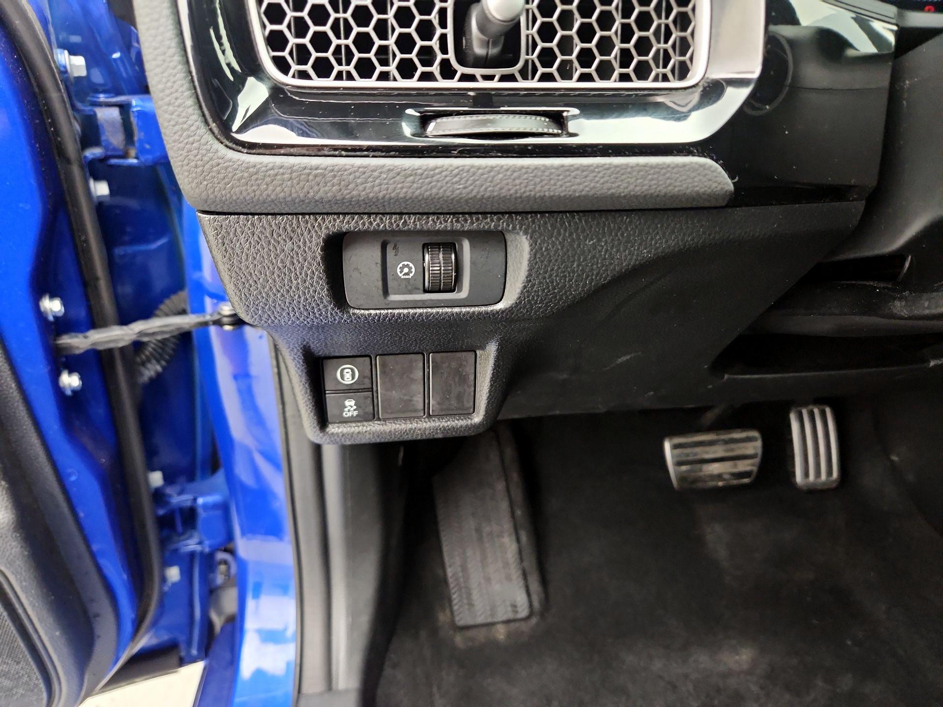 Thumbnail: 2024 Honda Civic - 13