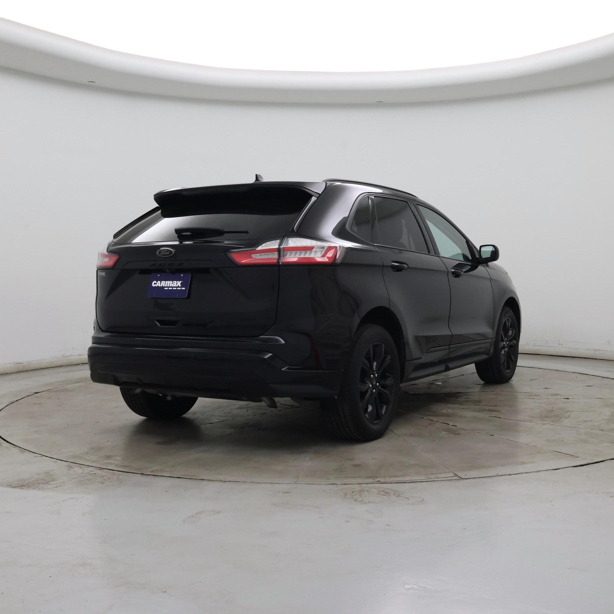 Thumbnail: 2023 Ford Edge - 8