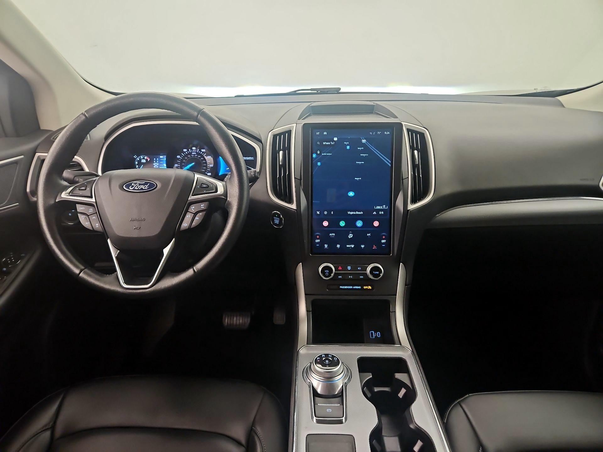 Thumbnail: 2021 Ford Edge - 9
