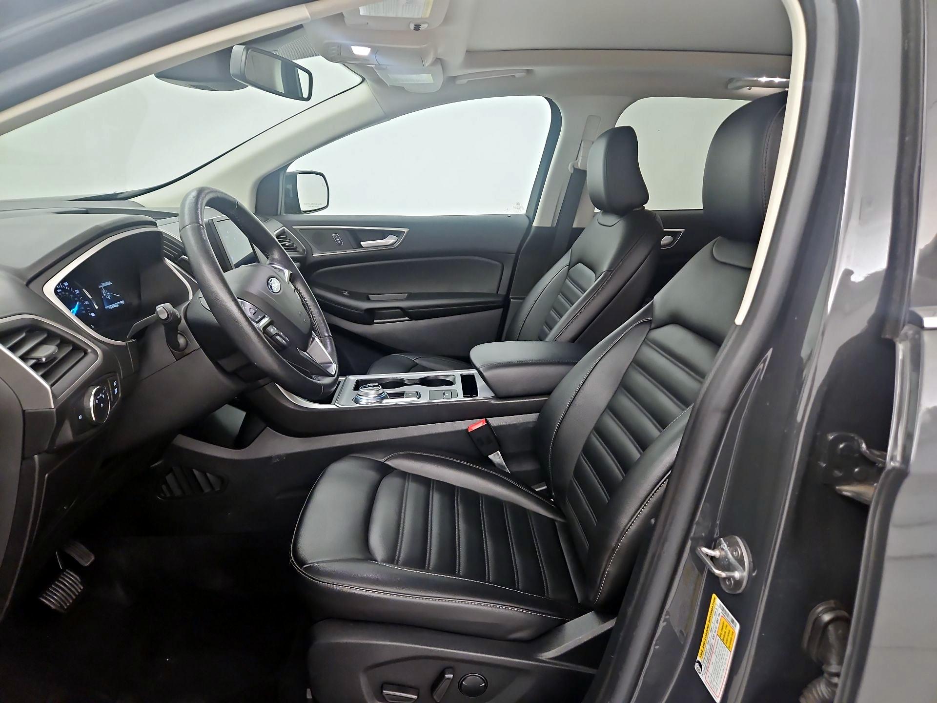 Thumbnail: 2021 Ford Edge - 11