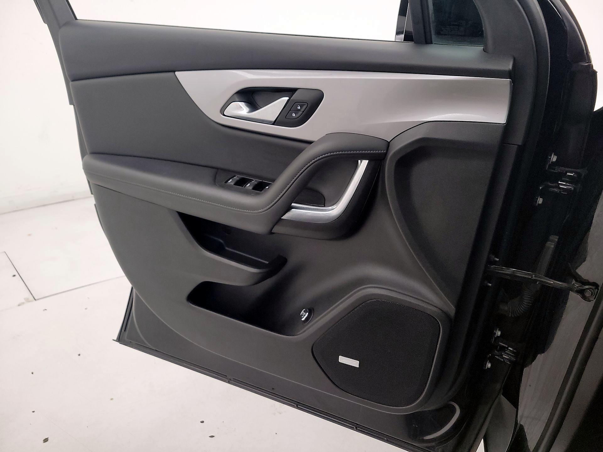 Thumbnail: 2022 Chevrolet Blazer - 12